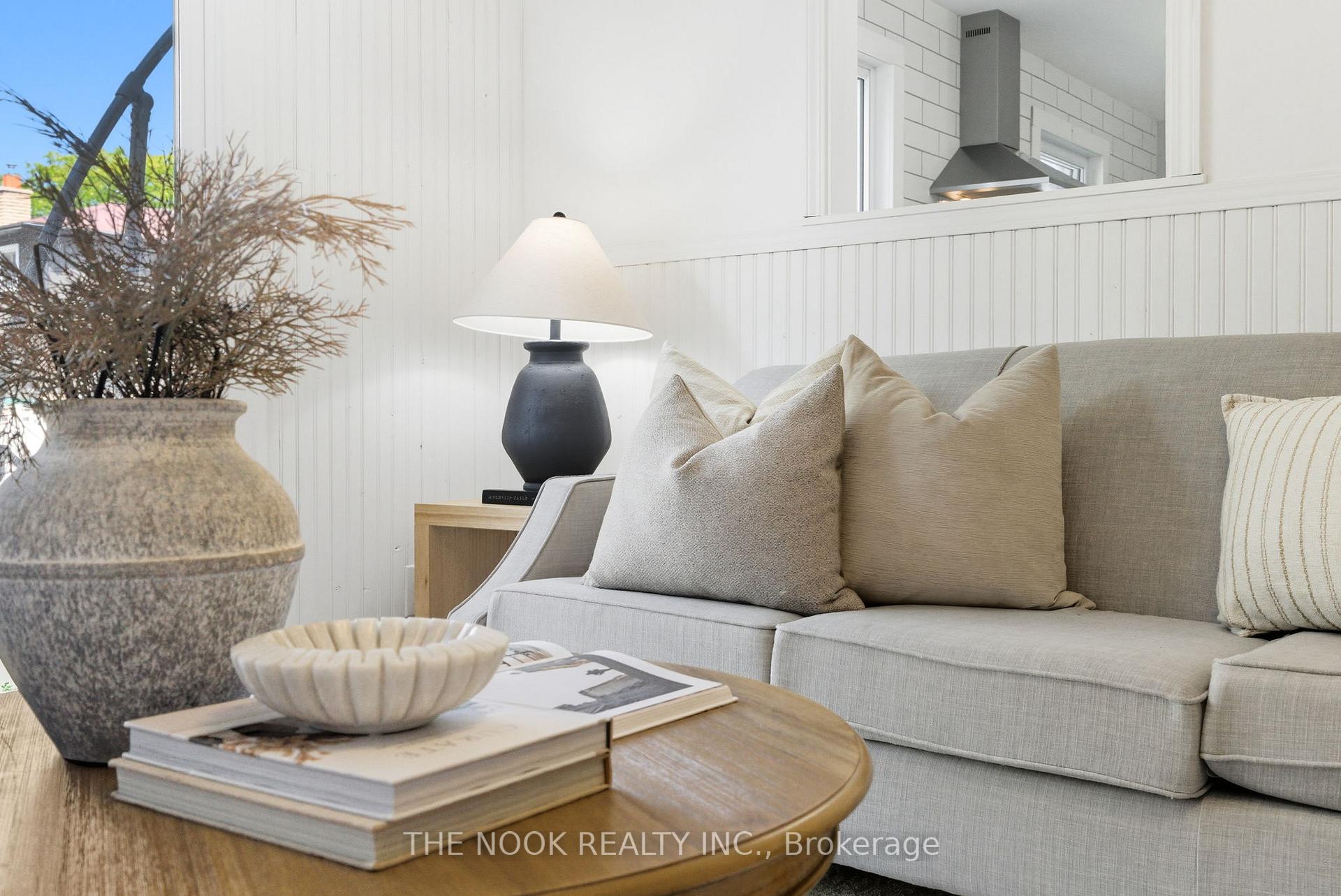 Photo 13 of 55 Rosalynne Avenue, Clarington, Bowmanville — HOMEH