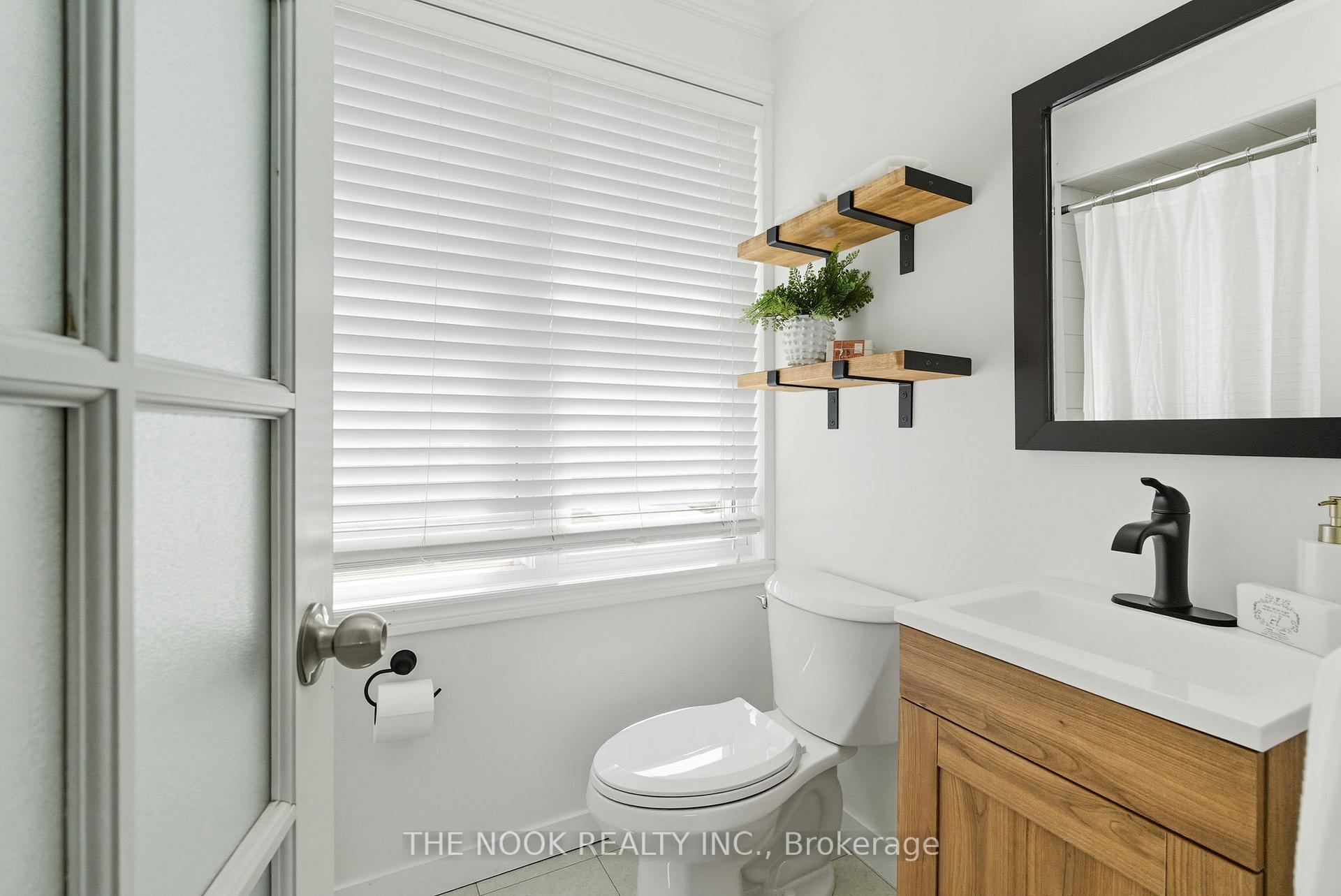 Photo 24 of 55 Rosalynne Avenue, Clarington, Bowmanville — HOMEH