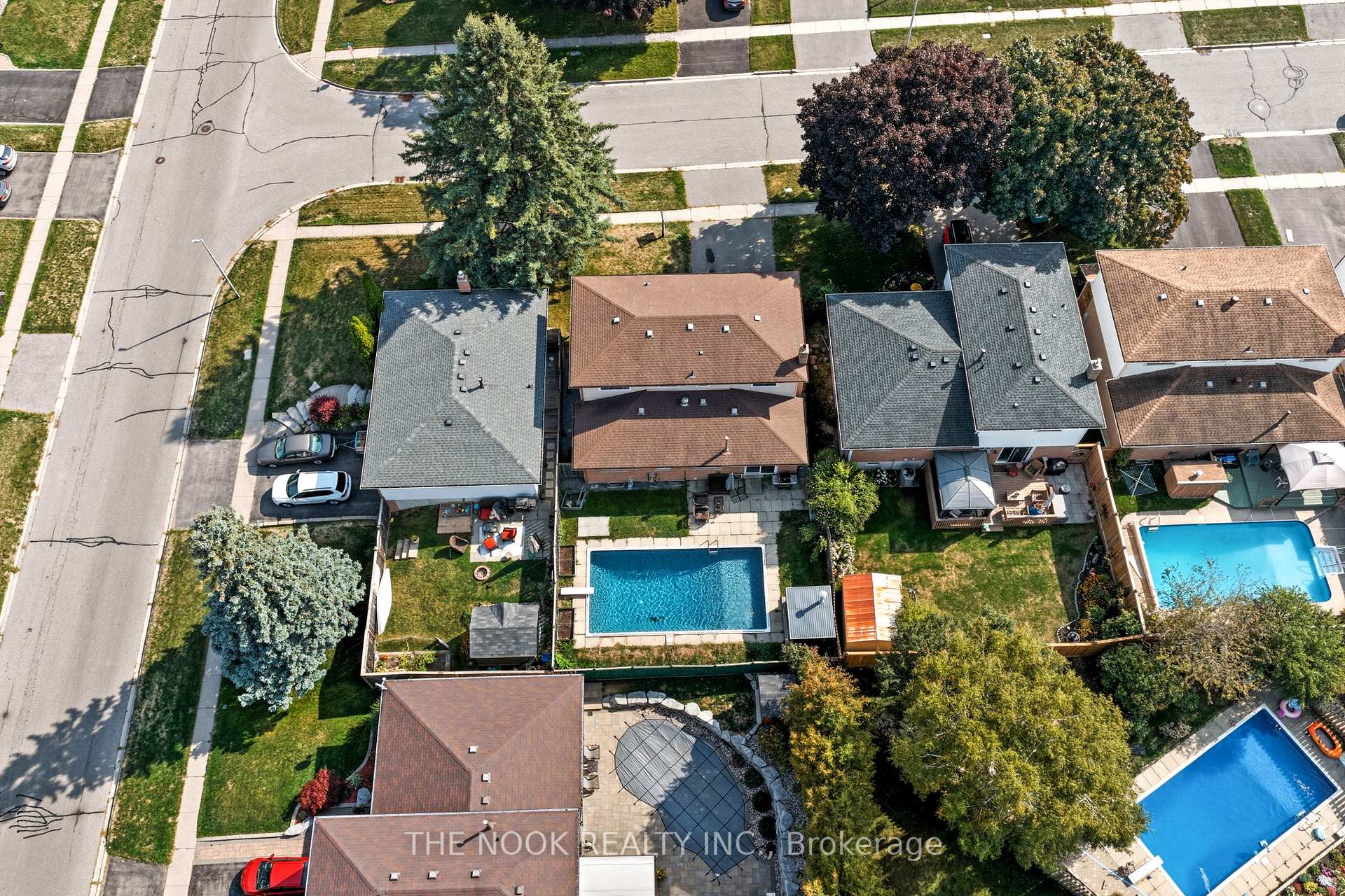 Photo 40 of 55 Rosalynne Avenue, Clarington, Bowmanville — HOMEH