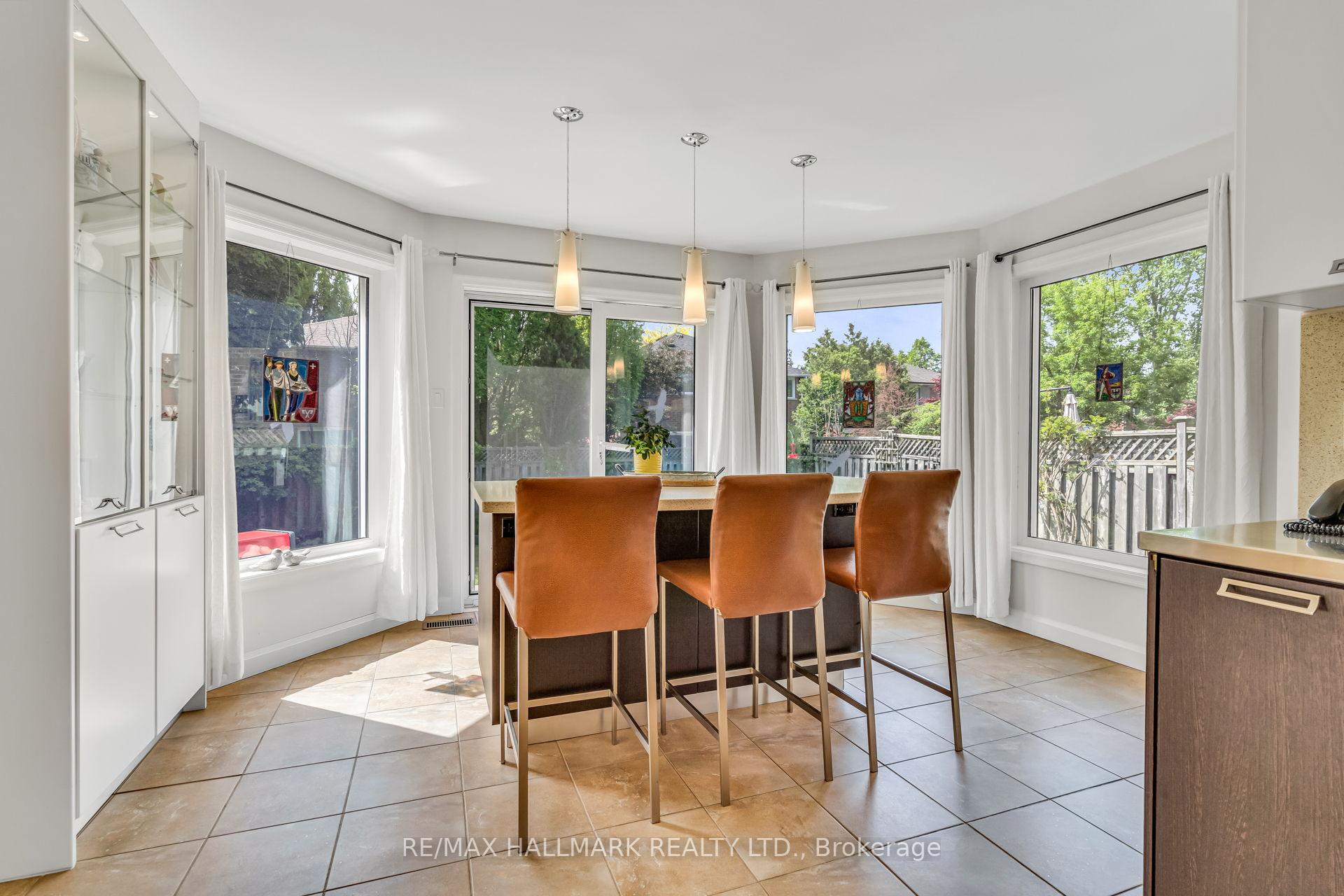 Photo 17 of 54 Bryant Road, Markham, Markham Village — HOMEH