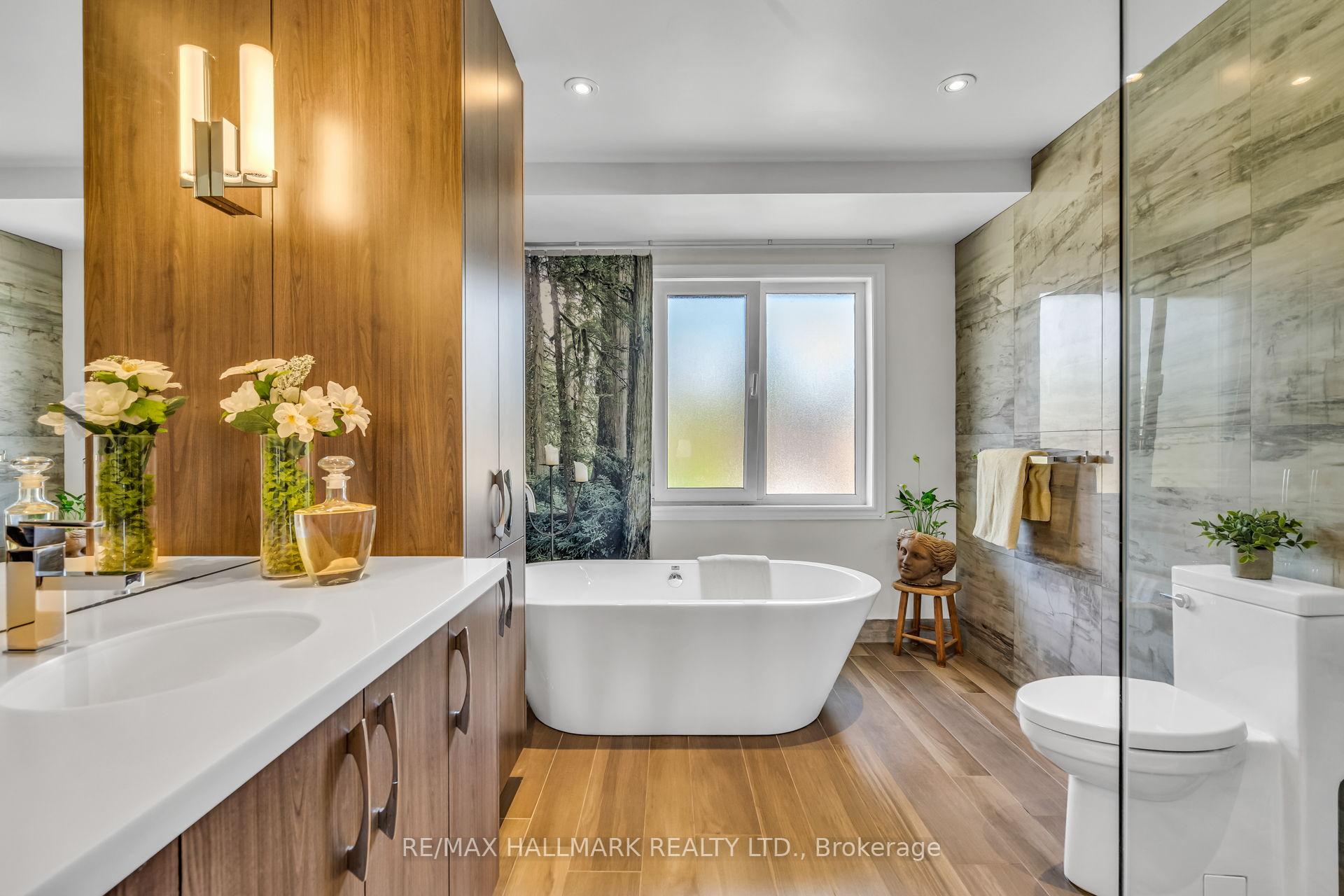 Photo 32 of 54 Bryant Road, Markham, Markham Village — HOMEH