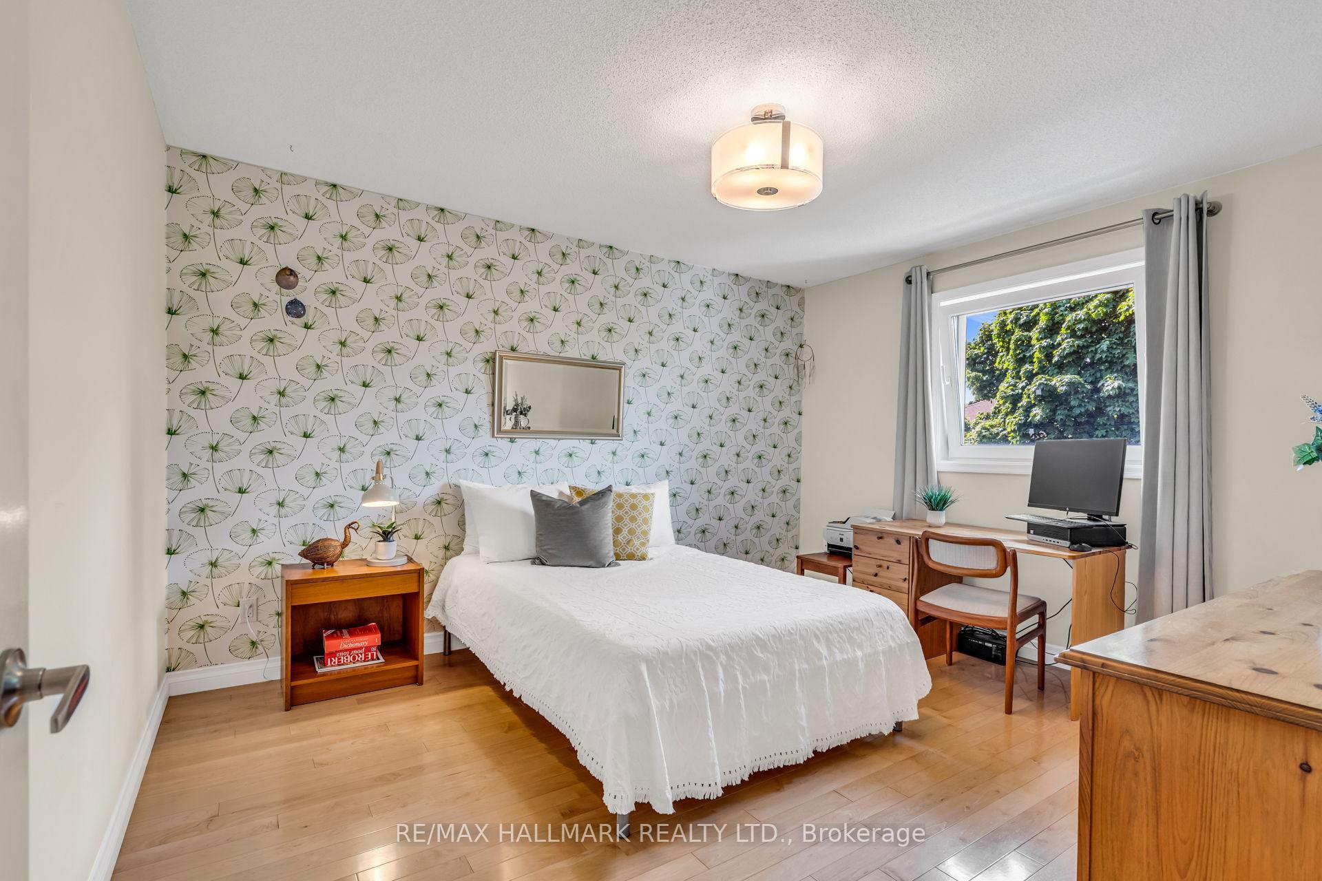 Photo 39 of 54 Bryant Road, Markham, Markham Village — HOMEH
