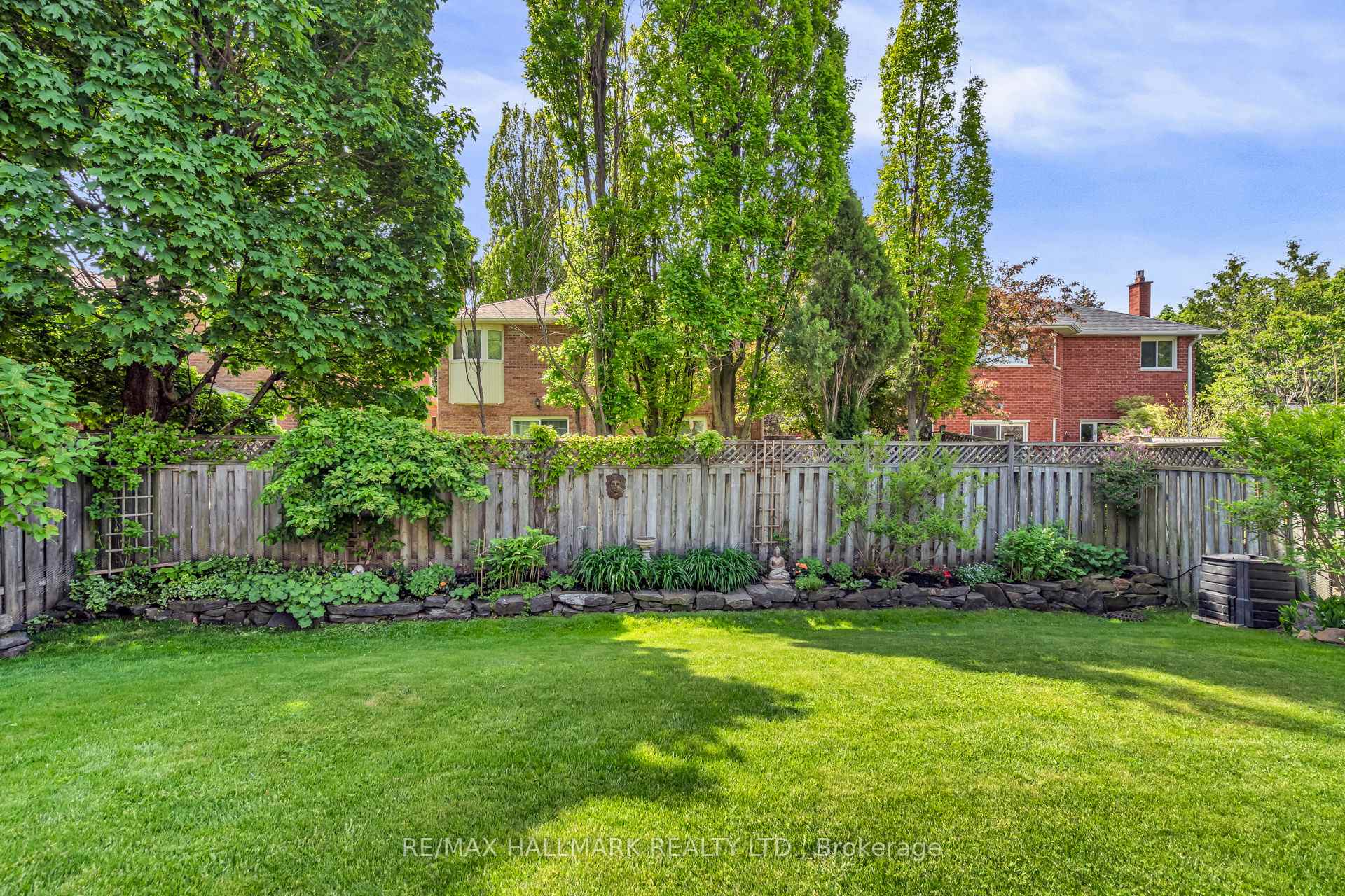Photo 46 of 54 Bryant Road, Markham, Markham Village — HOMEH