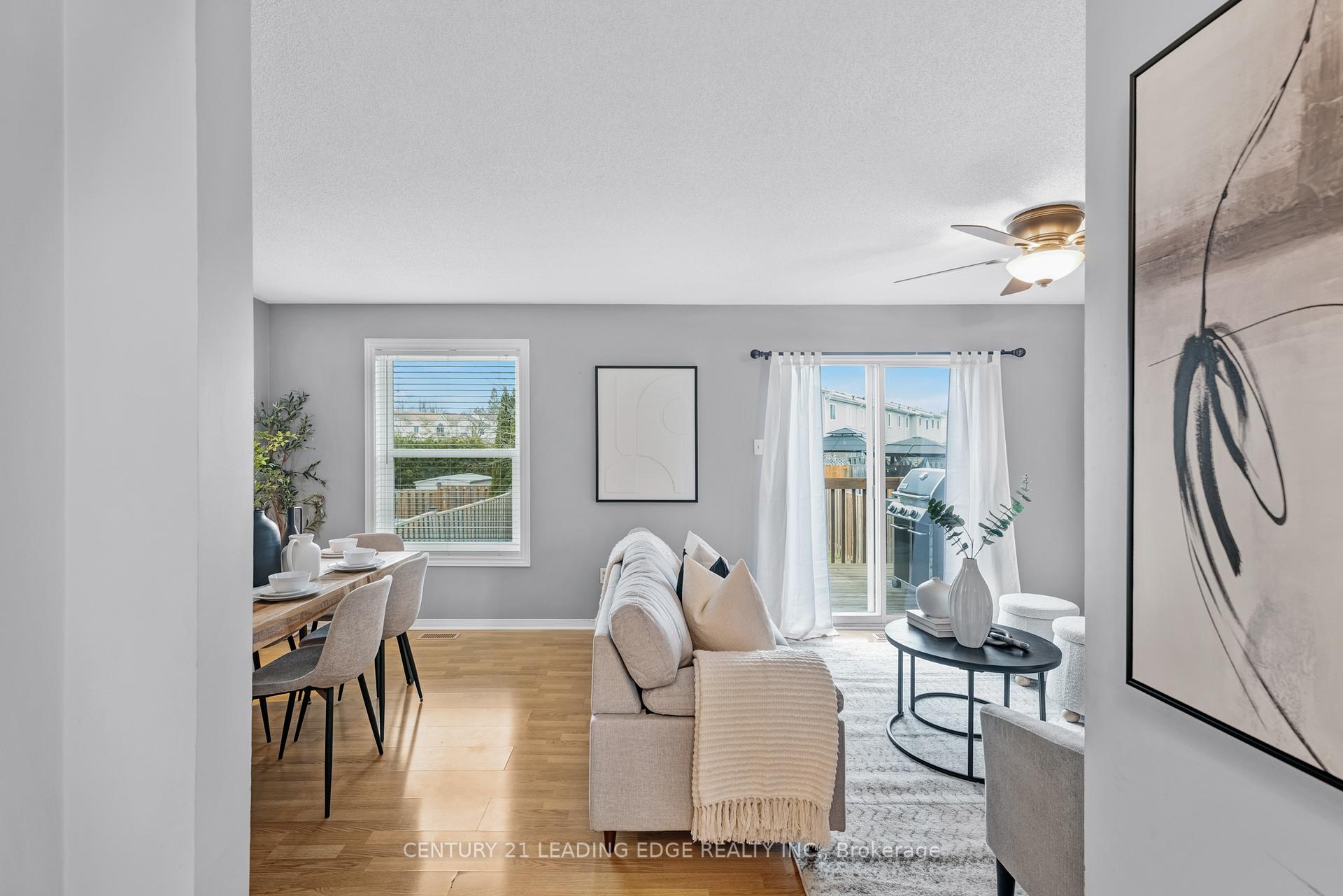Photo 7 of 46 Fenwick Avenue, Clarington, Bowmanville — HOMEH