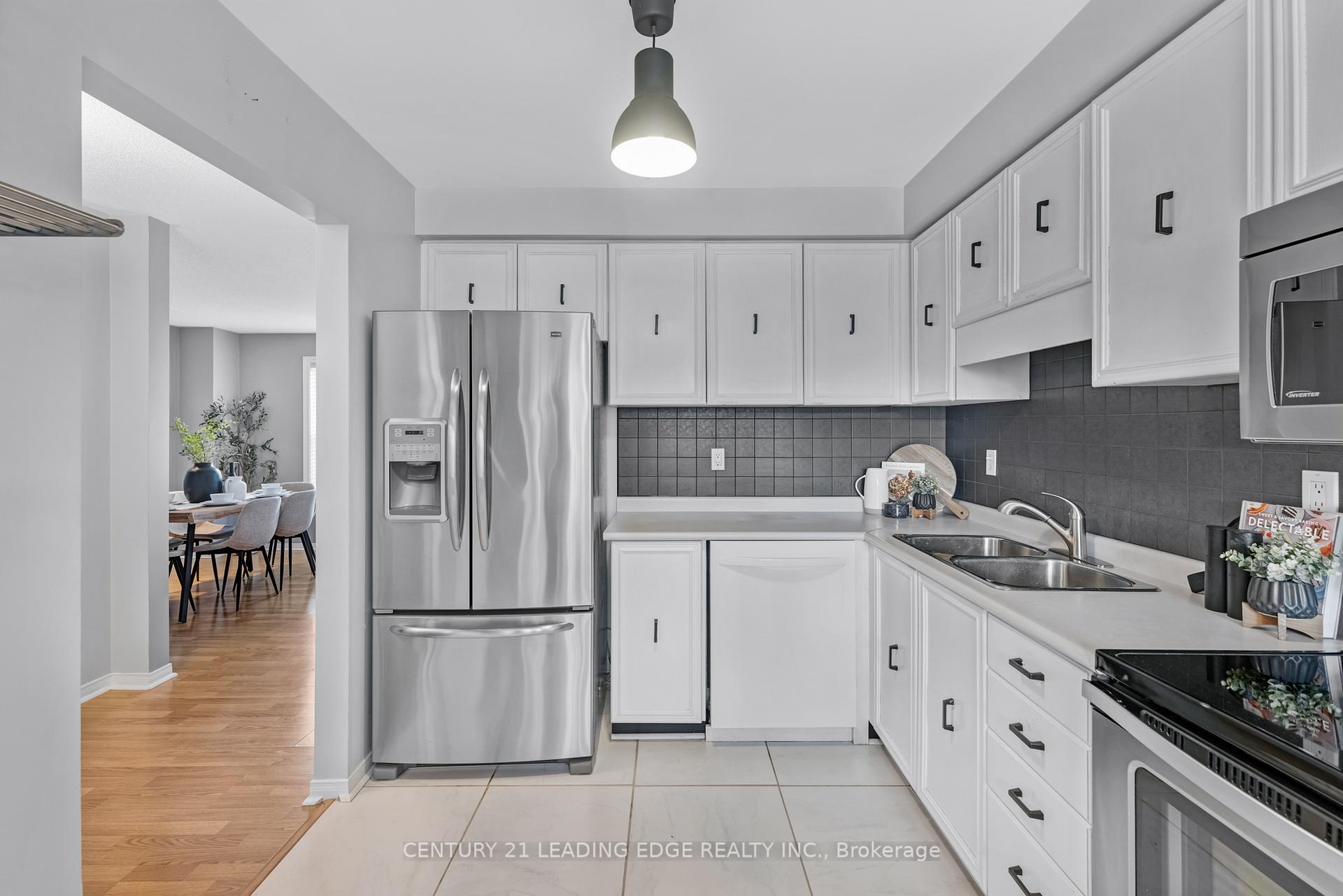 Photo 40 of 46 Fenwick Avenue, Clarington, Bowmanville — HOMEH