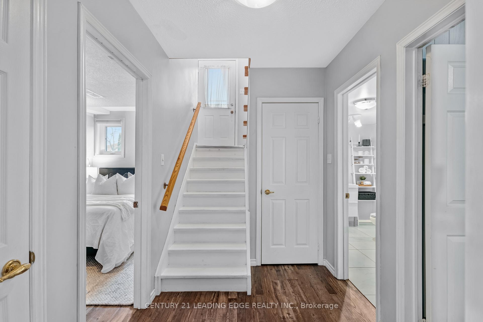 Photo 25 of 46 Fenwick Avenue, Clarington, Bowmanville — HOMEH