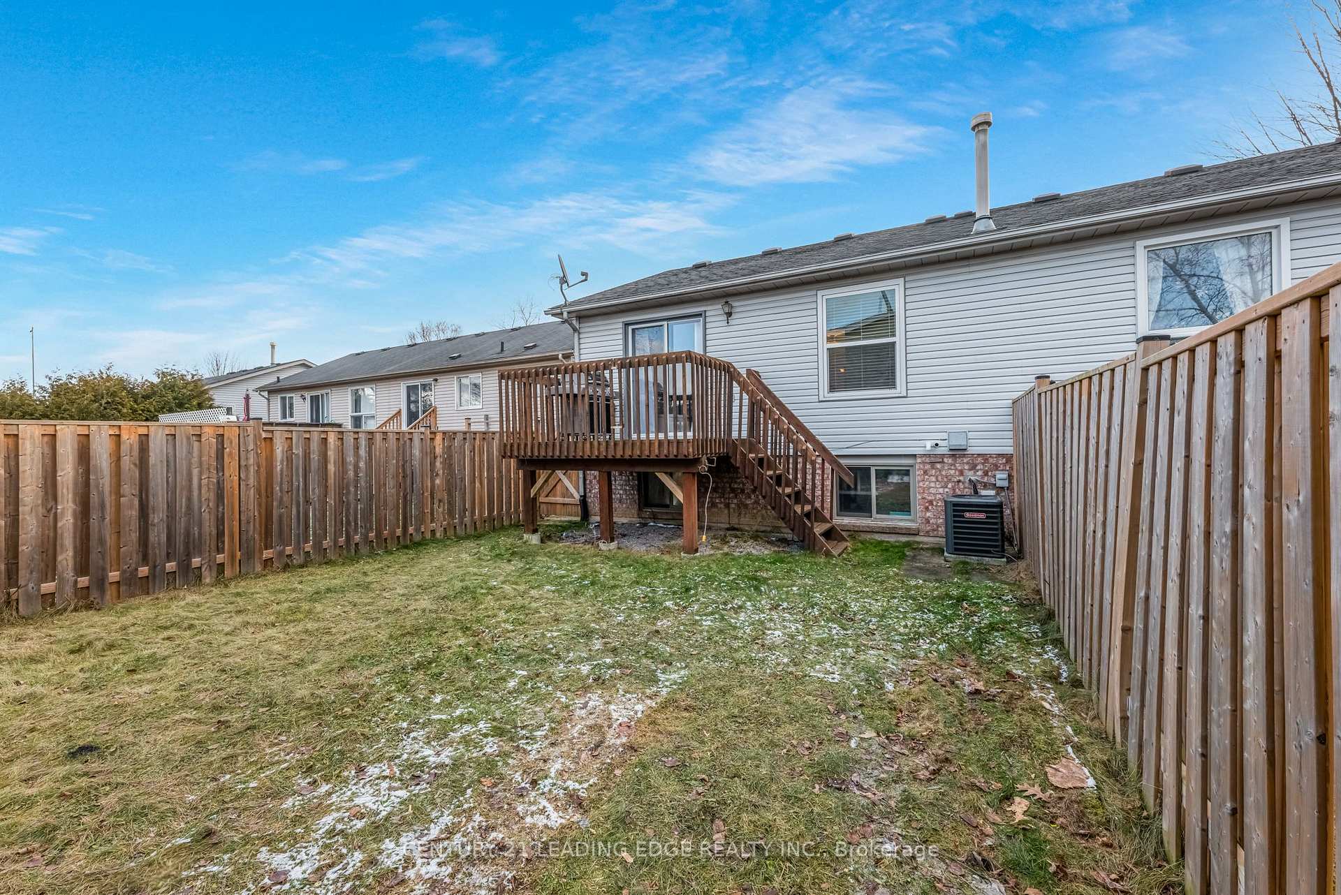 Photo 38 of 46 Fenwick Avenue, Clarington, Bowmanville — HOMEH