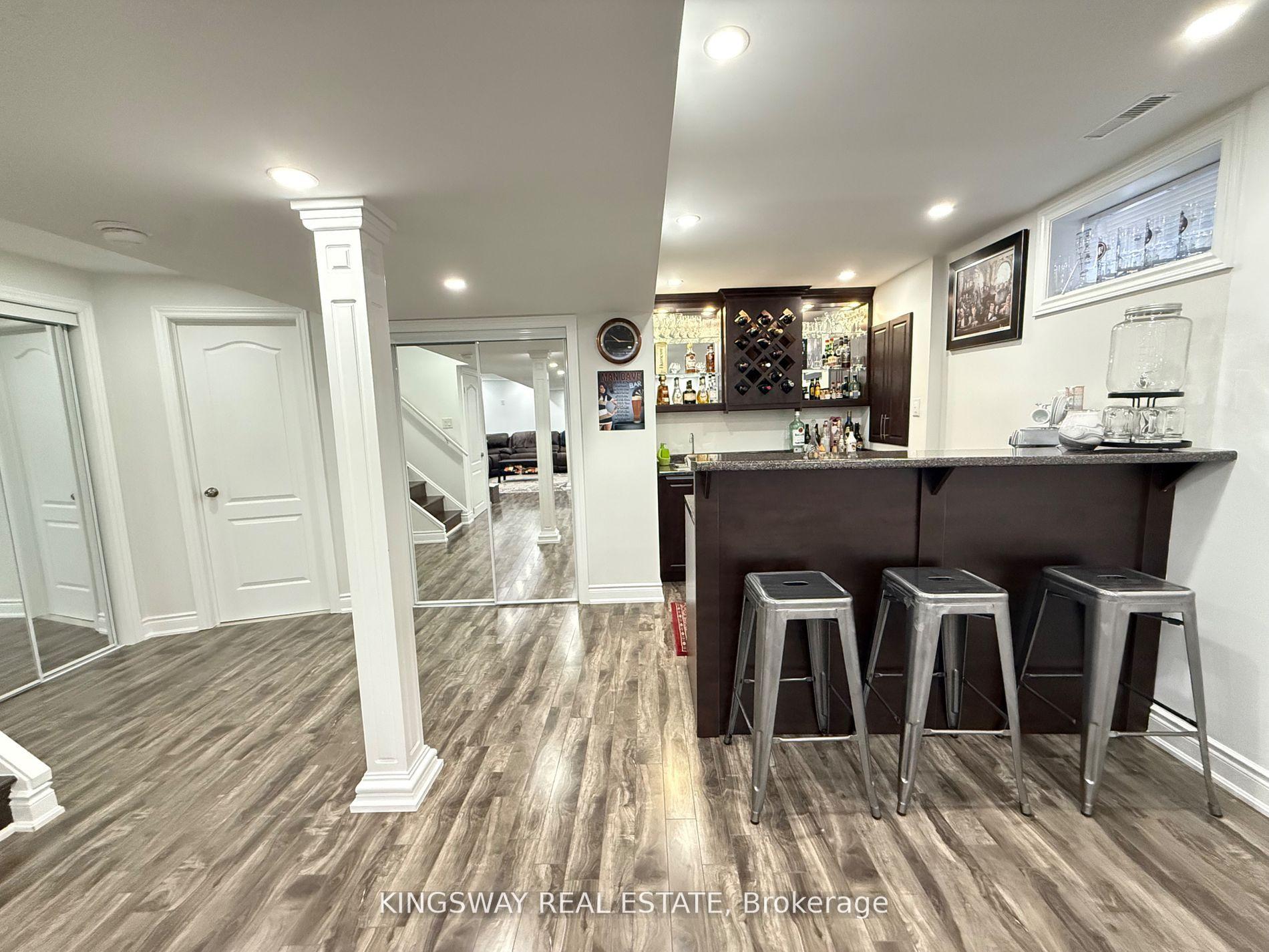 Photo 22 of 49 Farncomb Crescent, Clarington, Bowmanville — HOMEH