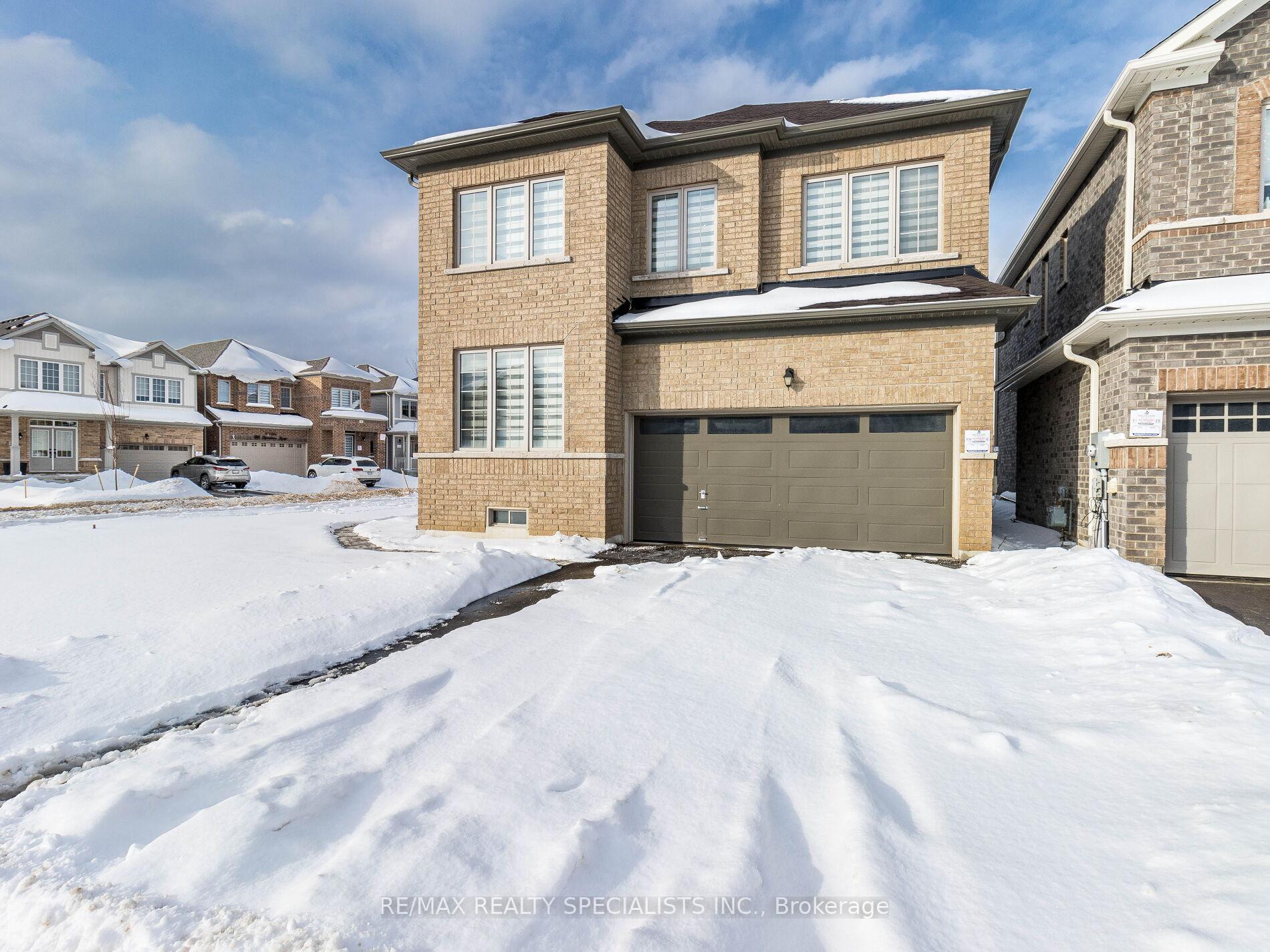 Front of 623 Anishinaabe Drive
