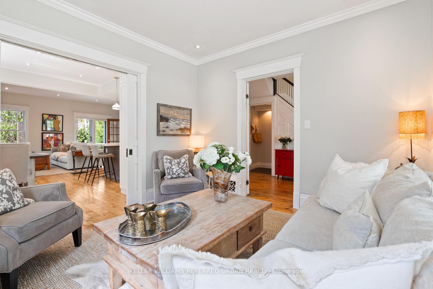 Photo 9 of 72 Connaught Avenue, Aurora, Aurora Village — HOMEH