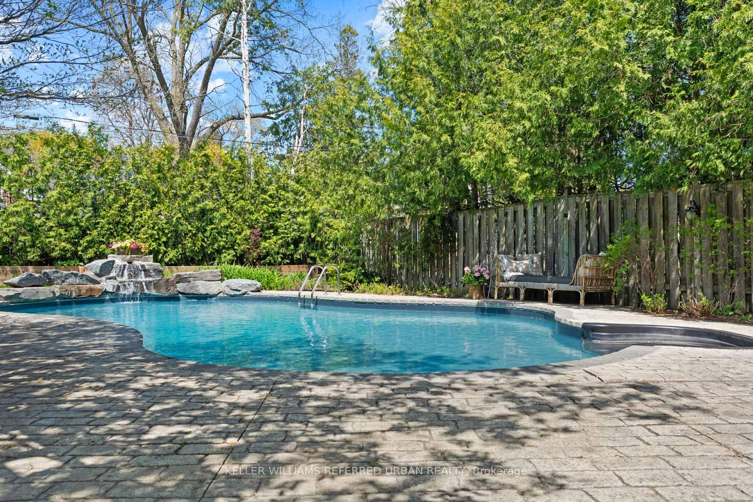 Photo 33 of 72 Connaught Avenue, Aurora, Aurora Village — HOMEH
