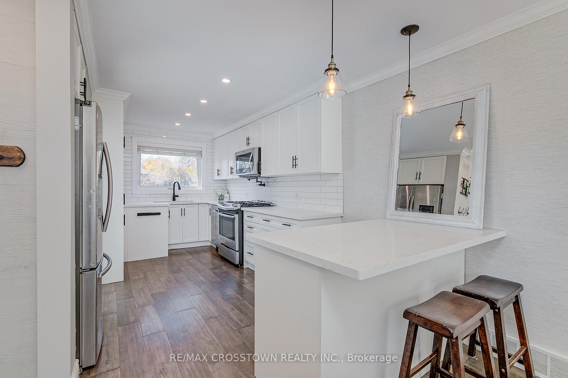 Photo 14 of 74 Strabane Avenue, Barrie, Codrington — HOMEH