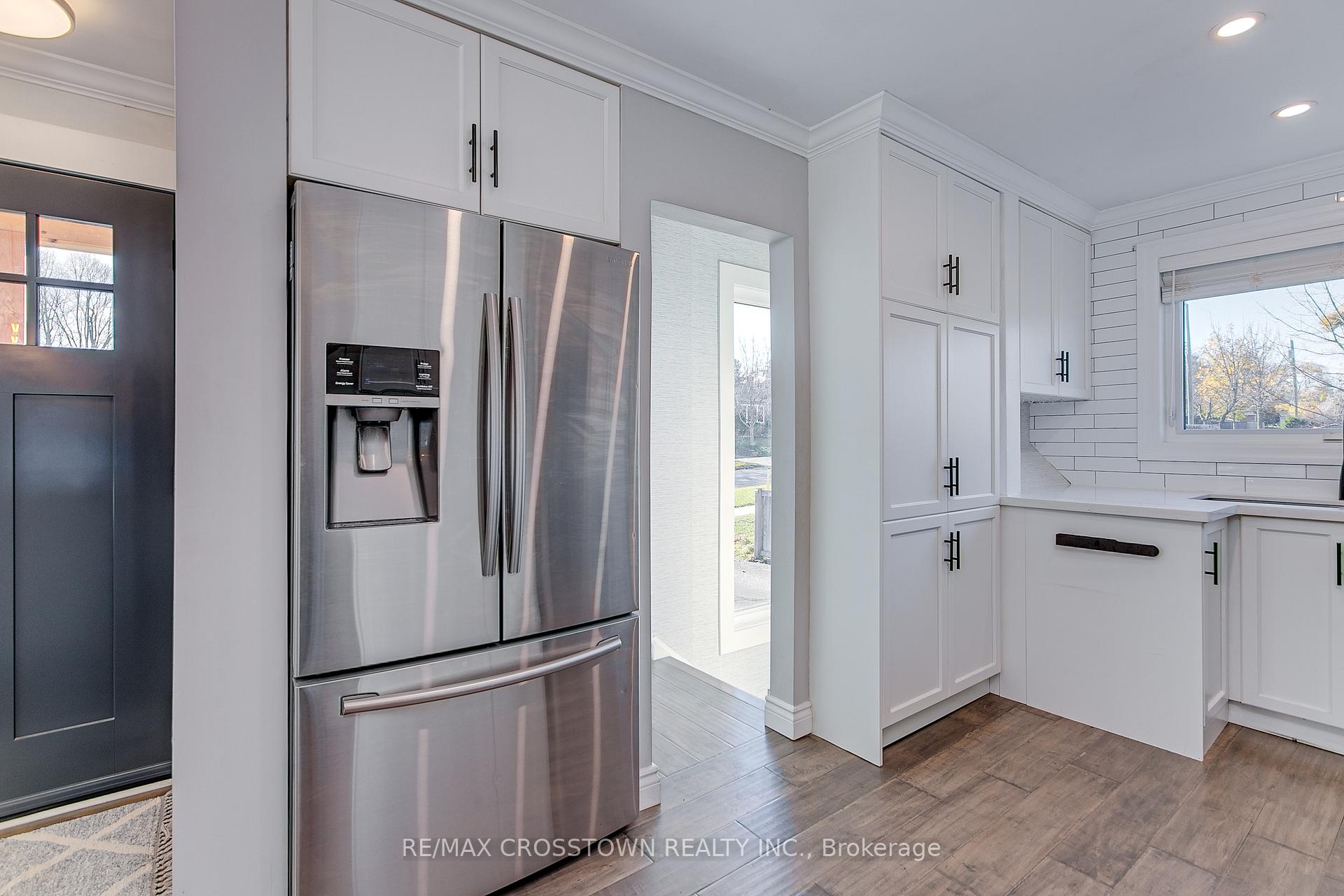 Photo 6 of 74 Strabane Avenue, Barrie, Codrington — HOMEH