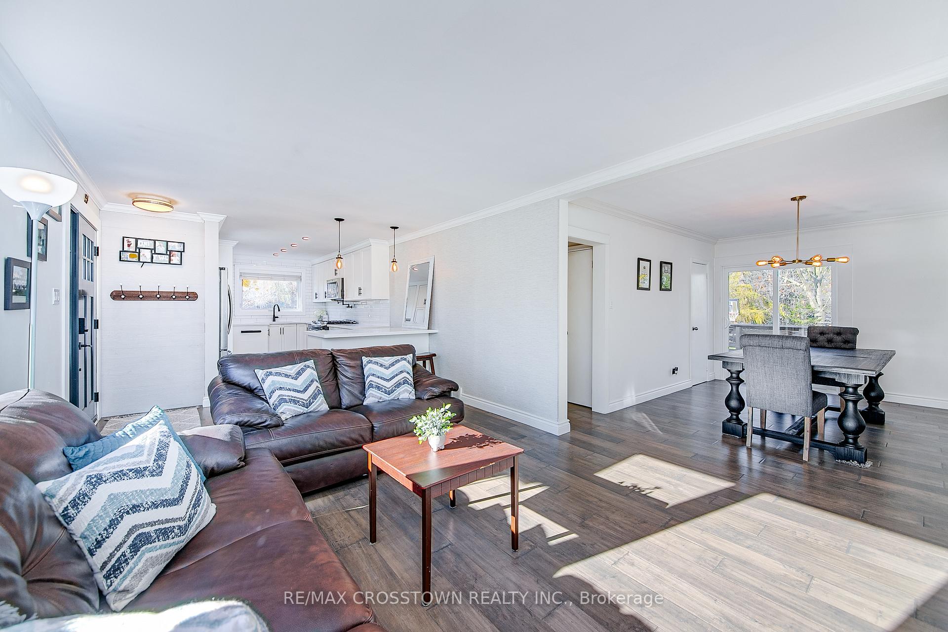 Photo 3 of 74 Strabane Avenue, Barrie, Codrington — HOMEH