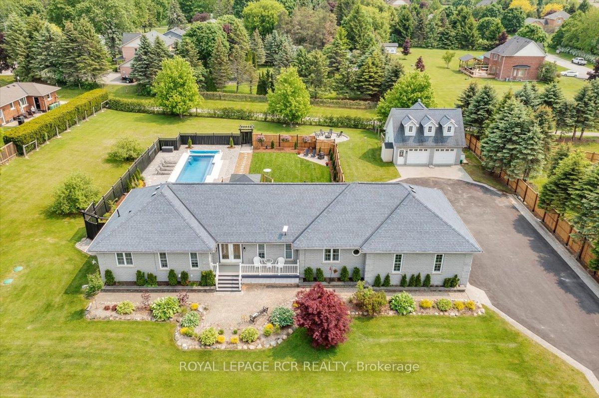 Photo 1 of 395 Sandford Road, Uxbridge, Rural Uxbridge — HOMEH