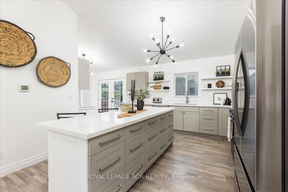 Photo 15 of 395 Sandford Road, Uxbridge, Rural Uxbridge — HOMEH