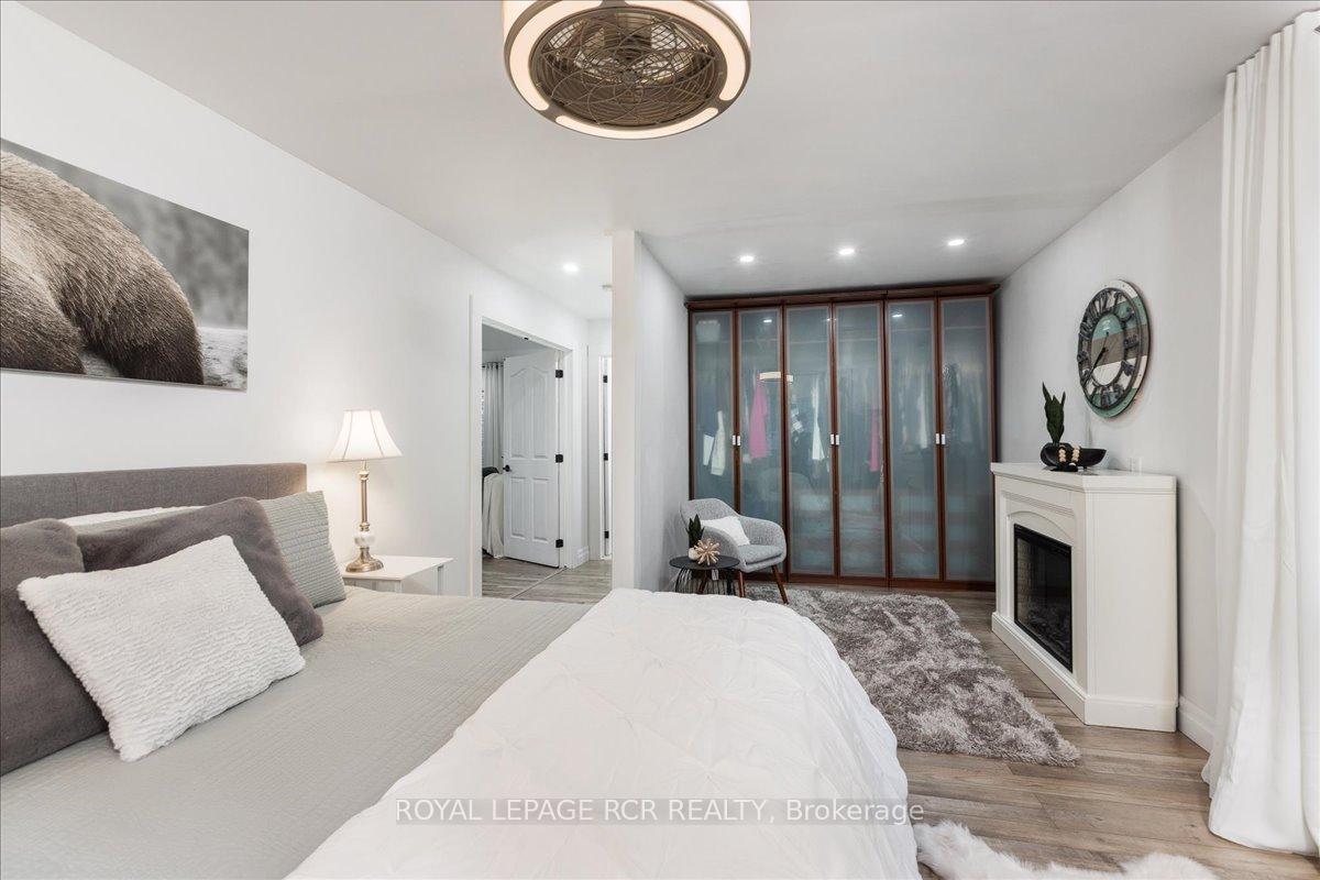 Photo 4 of 395 Sandford Road, Uxbridge, Rural Uxbridge — HOMEH