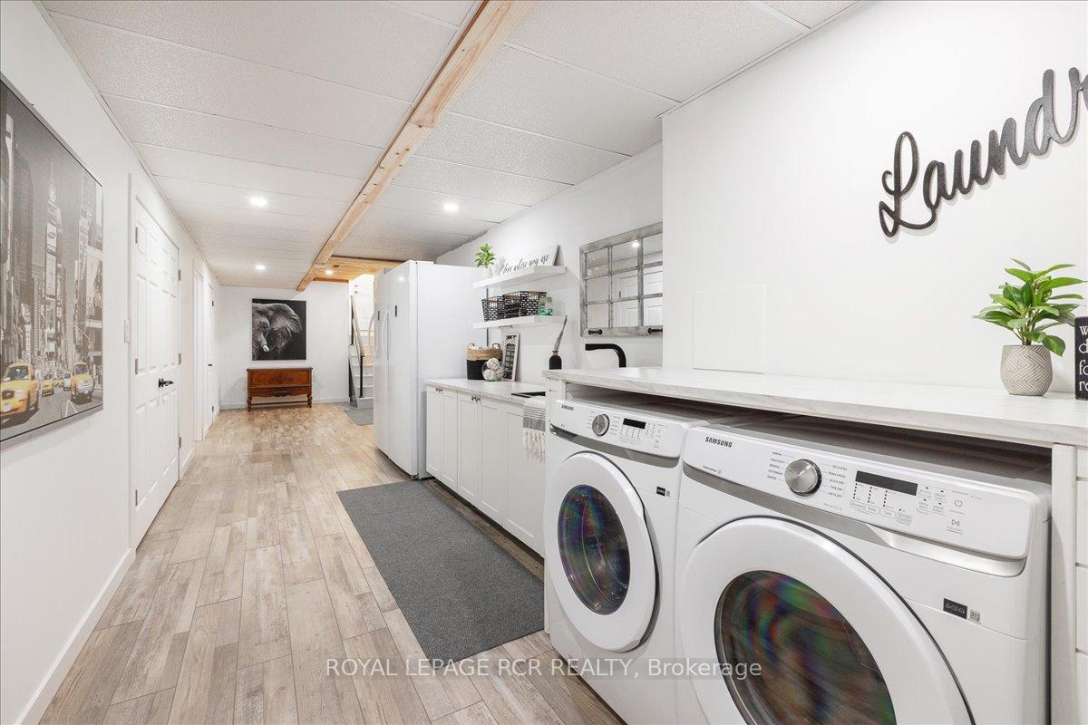 Photo 27 of 395 Sandford Road, Uxbridge, Rural Uxbridge — HOMEH