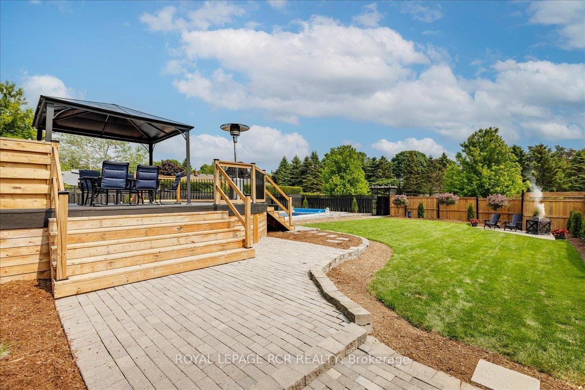 Photo 33 of 395 Sandford Road, Uxbridge, Rural Uxbridge — HOMEH