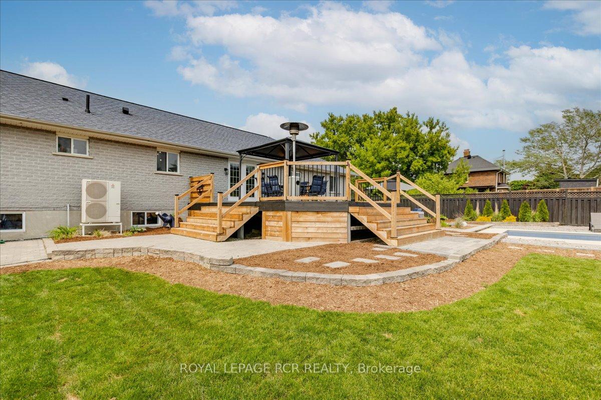 Photo 36 of 395 Sandford Road, Uxbridge, Rural Uxbridge — HOMEH