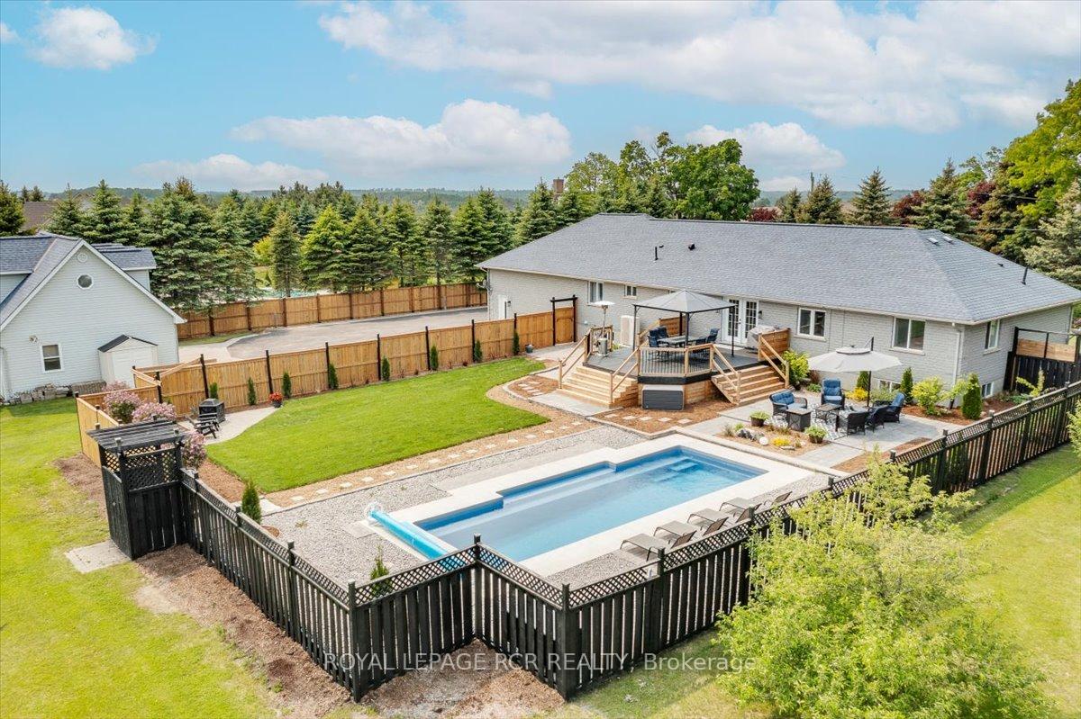 Photo 45 of 395 Sandford Road, Uxbridge, Rural Uxbridge — HOMEH