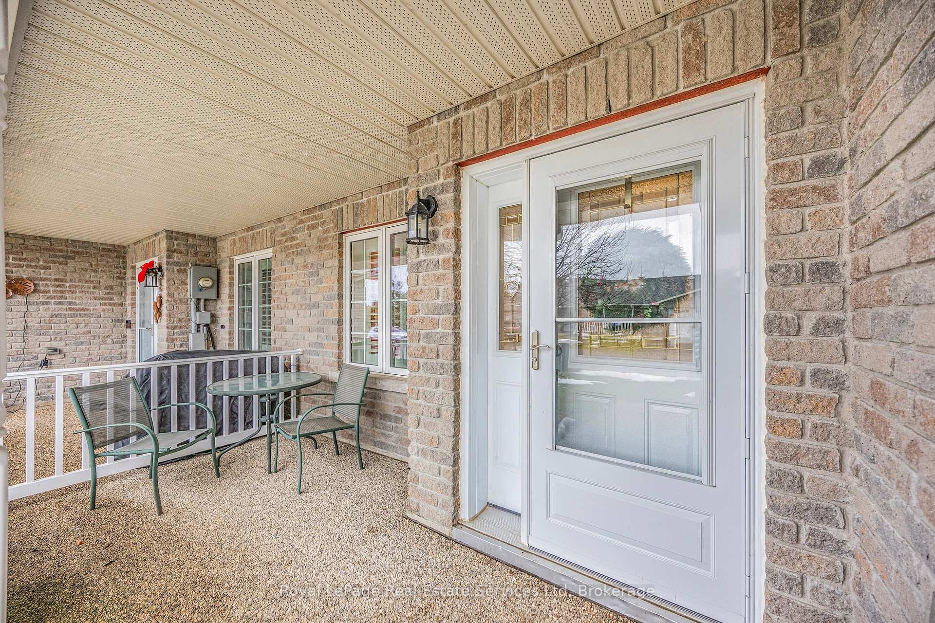 Photo 18 of 39 Clover Crescent, Wasaga Beach — HOMEH
