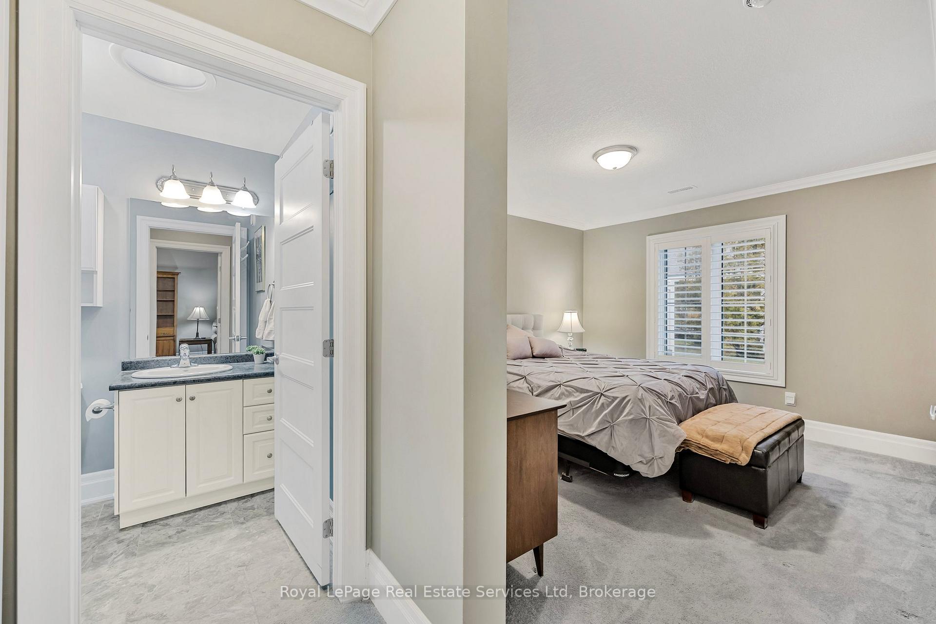 Photo 12 of 39 Clover Crescent, Wasaga Beach — HOMEH