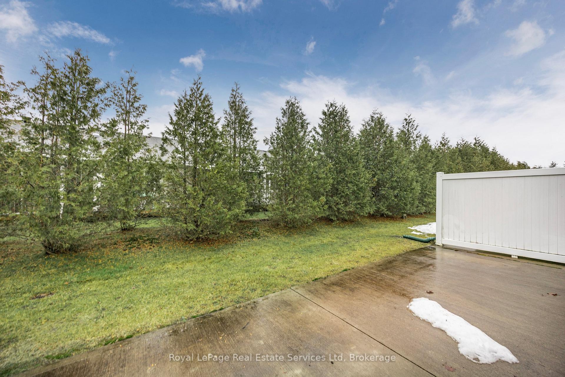 Photo 22 of 39 Clover Crescent, Wasaga Beach — HOMEH