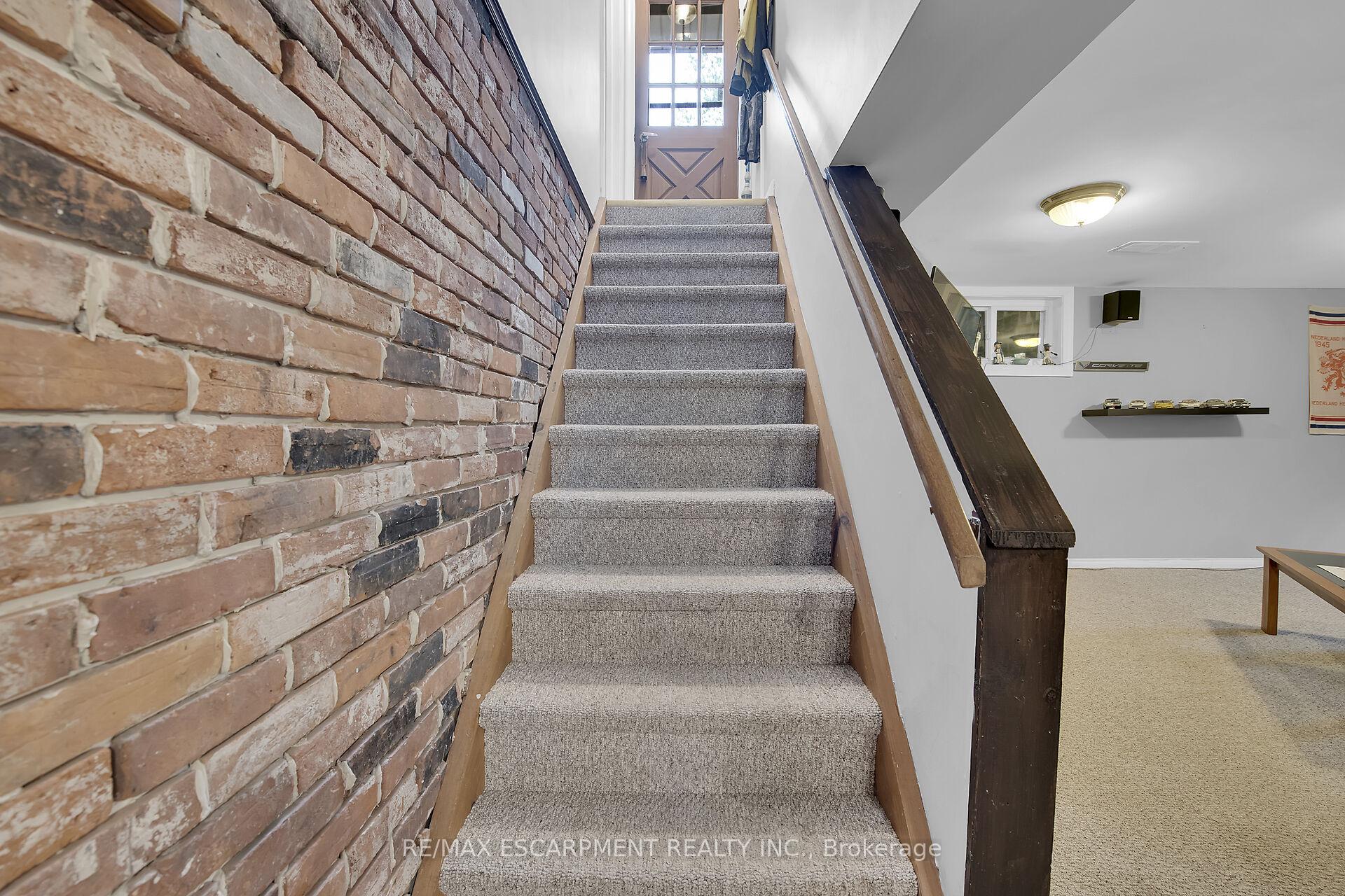 Photo 20 of 88 Aldercrest Avenue, Hamilton, Allison — HOMEH