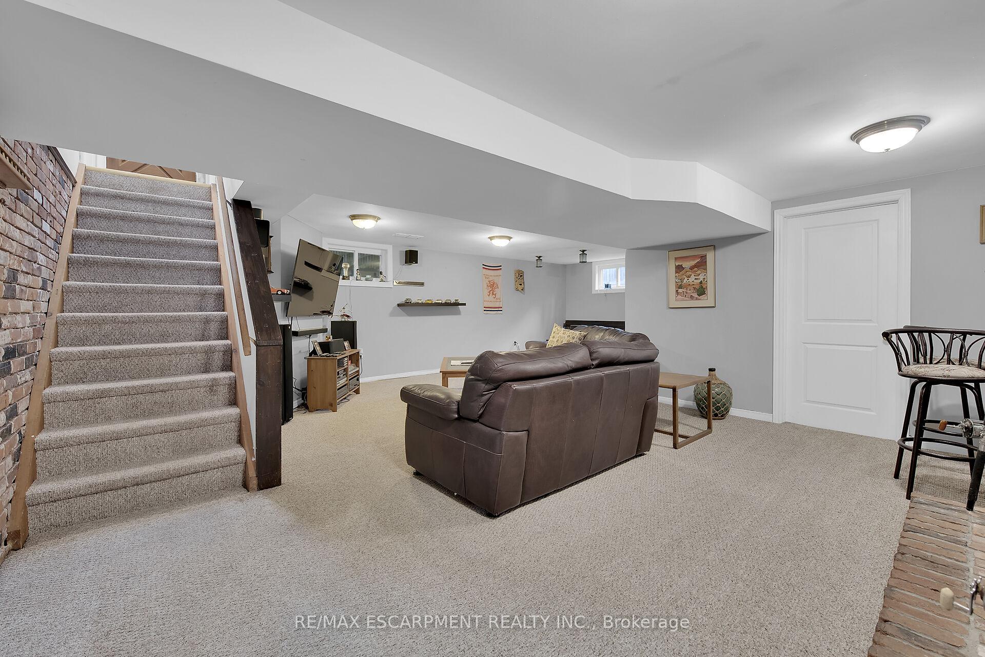Photo 23 of 88 Aldercrest Avenue, Hamilton, Allison — HOMEH