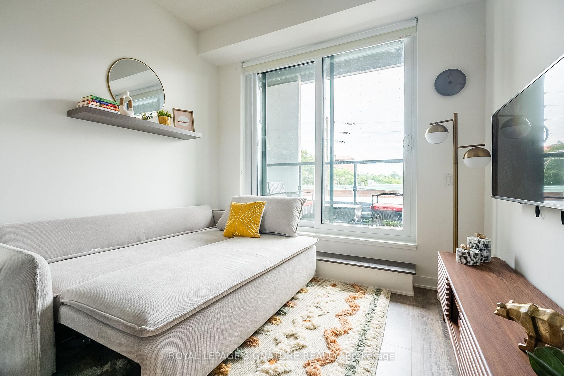 Photo 3 of Unit 204, 130 River Street, Toronto, Regent Park — HOMEH