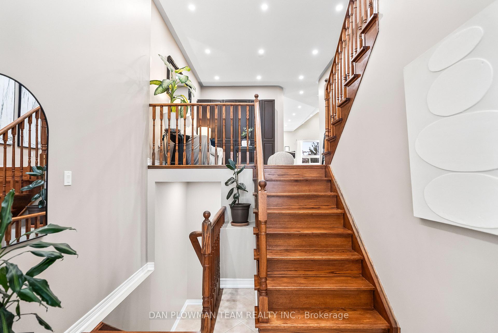 Photo 5 of 3065 Trulls Road, Clarington, Courtice — HOMEH