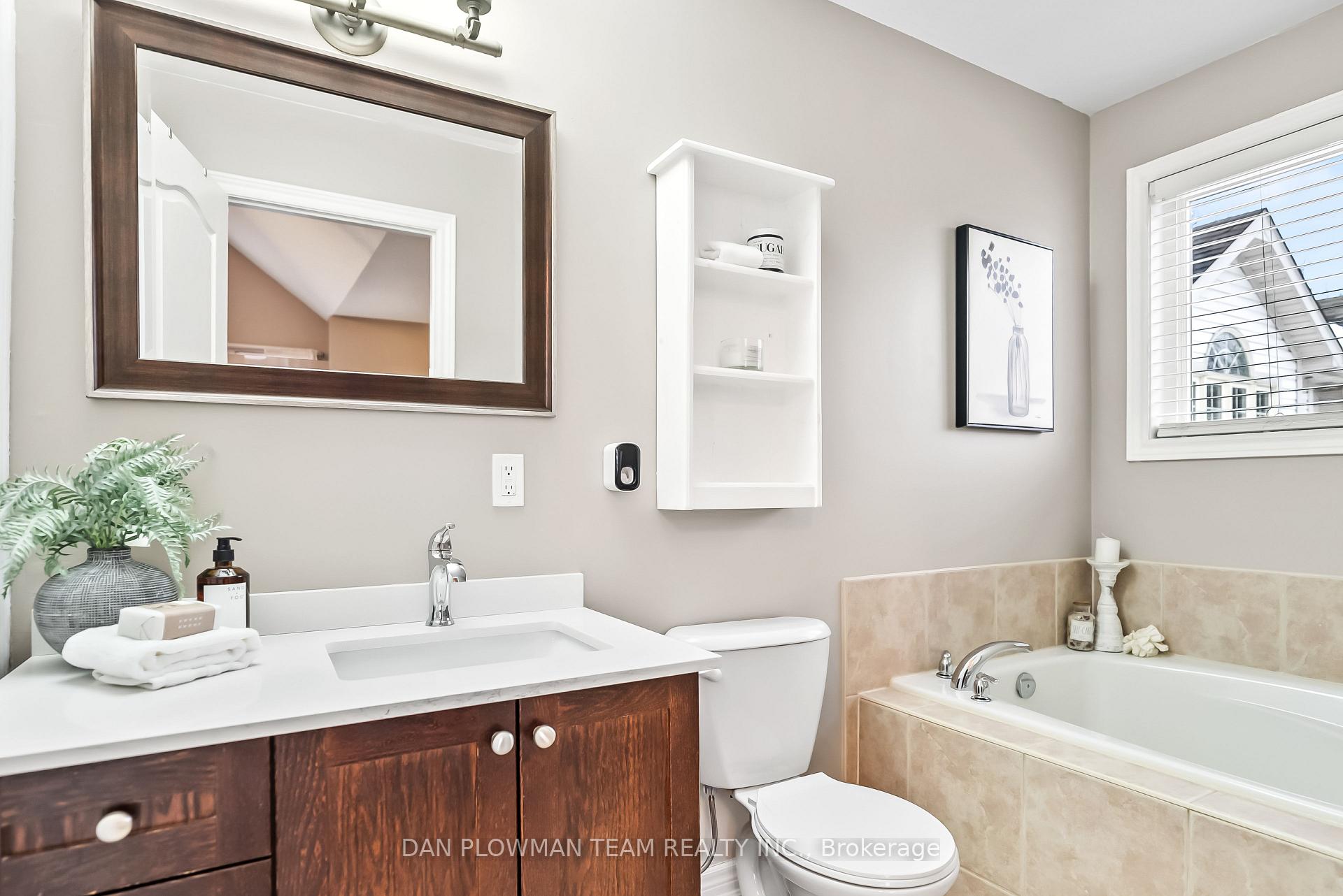 Photo 17 of 3065 Trulls Road, Clarington, Courtice — HOMEH