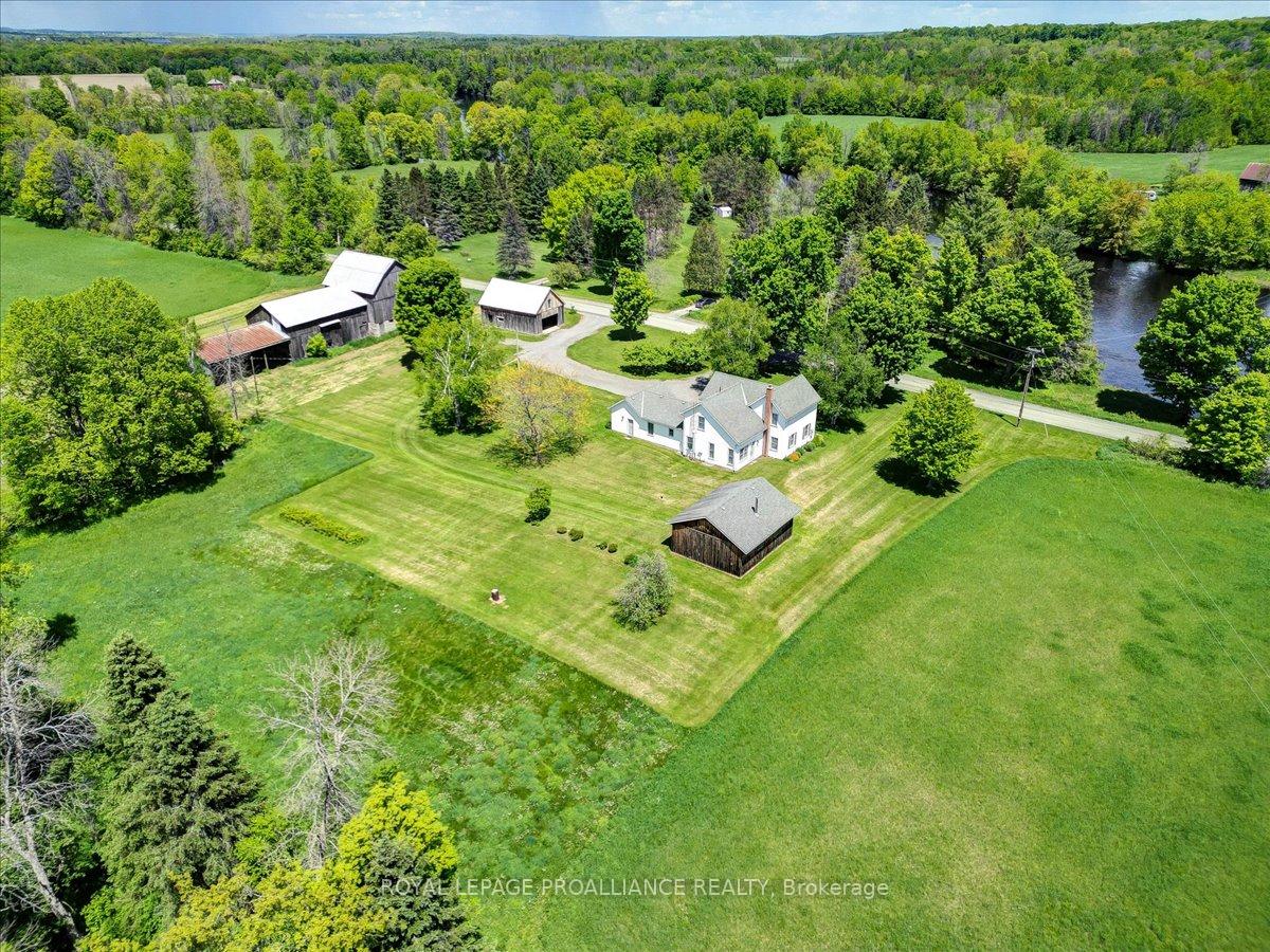 Photo 8 of 674 Esker Road, Tweed, Hungerford (Twp) — HOMEH