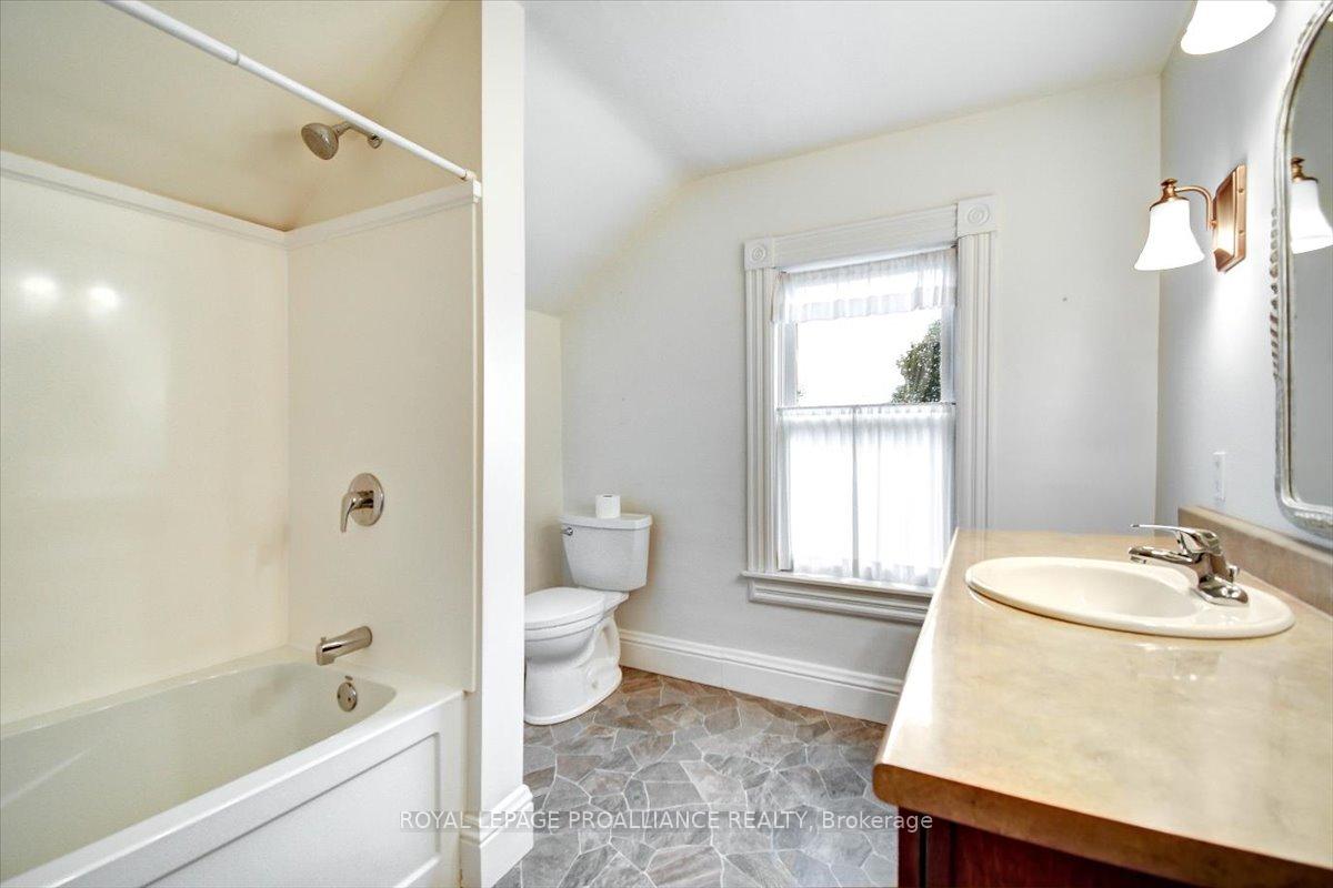 Photo 21 of 674 Esker Road, Tweed, Hungerford (Twp) — HOMEH