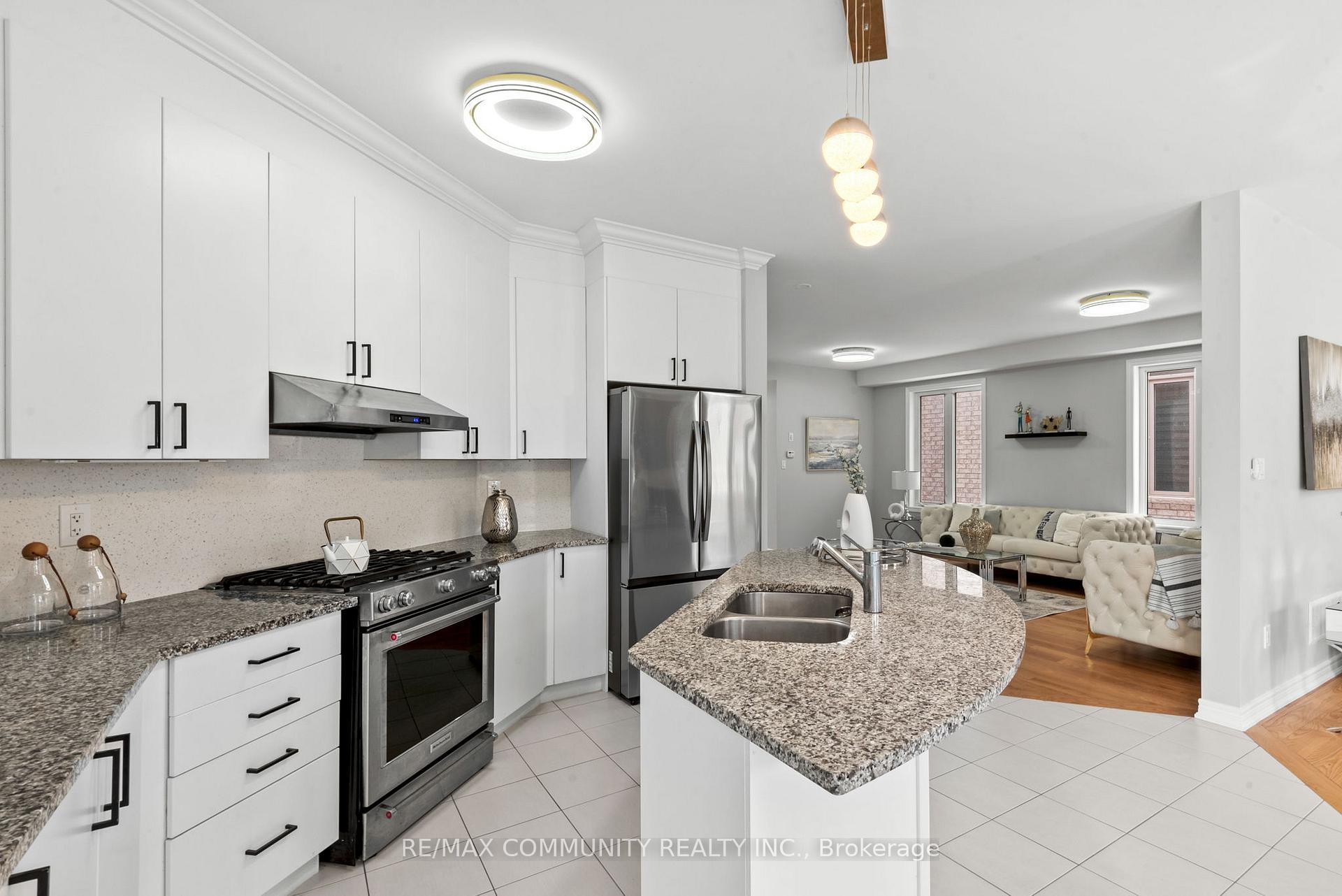 Photo 15 of 57 Olerud Drive, Whitby, Rural Whitby — HOMEH