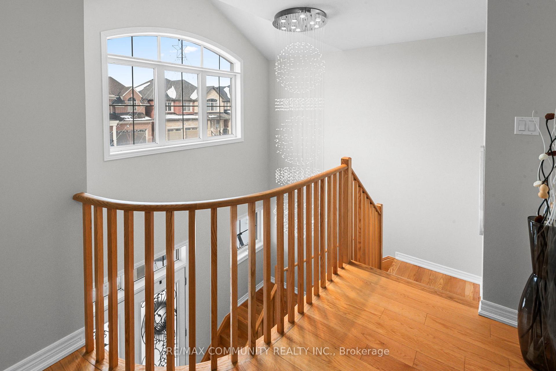 Photo 22 of 57 Olerud Drive, Whitby, Rural Whitby — HOMEH