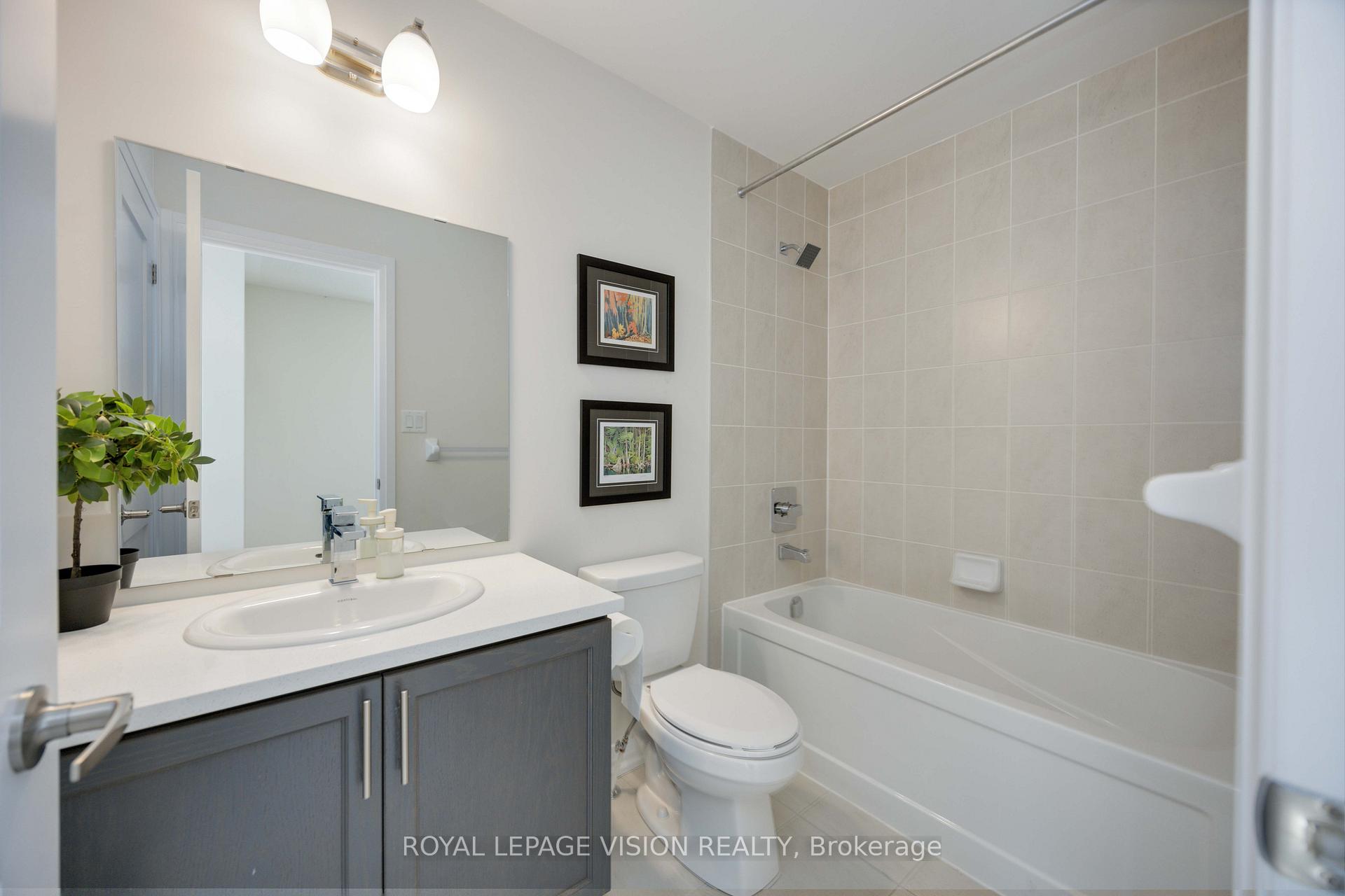 Photo 8 of 10 Coote Crt., Ajax, Central West — HOMEH