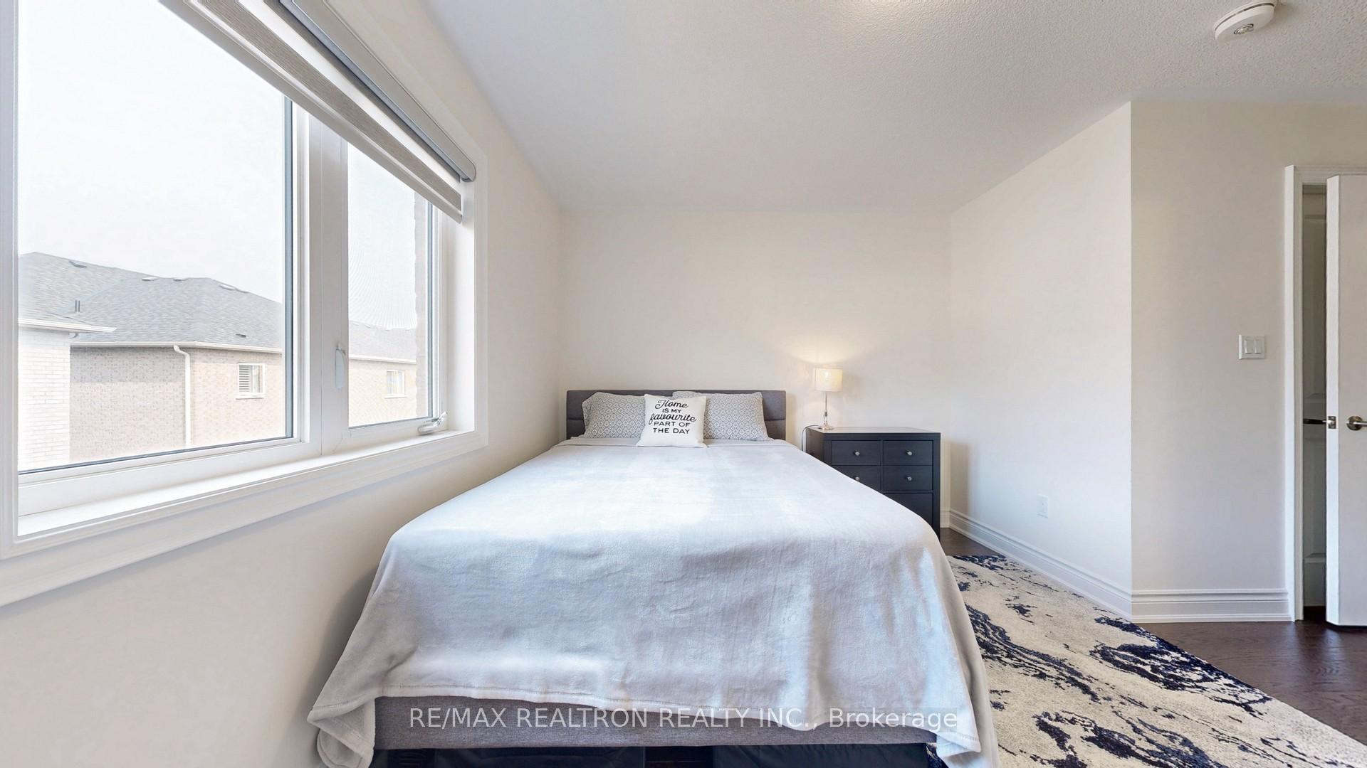 Photo 45 of 6 Reign Lane, Markham, Cedarwood — HOMEH