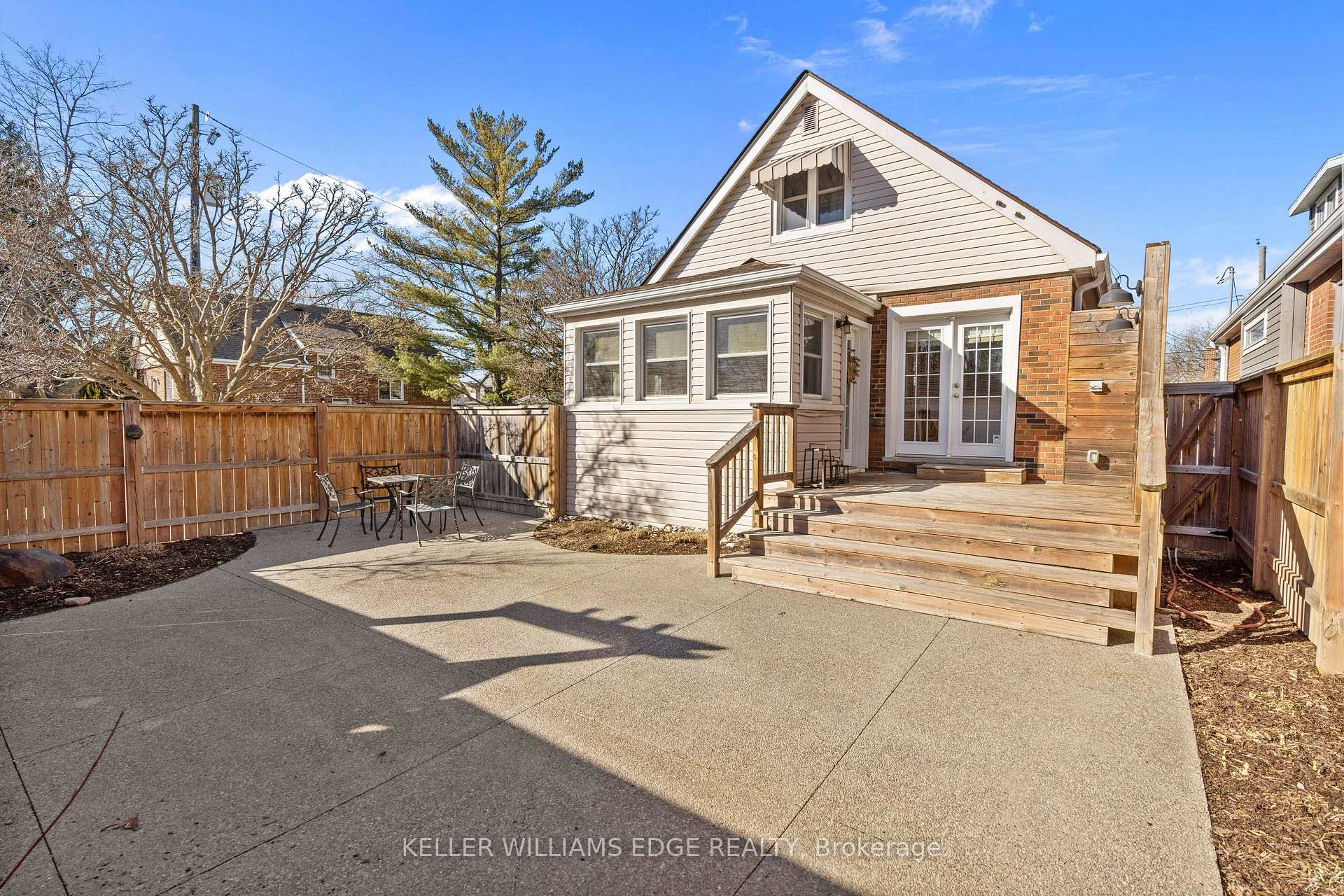 Photo 46 of 19 Edgevale Road, Hamilton, Westdale — HOMEH