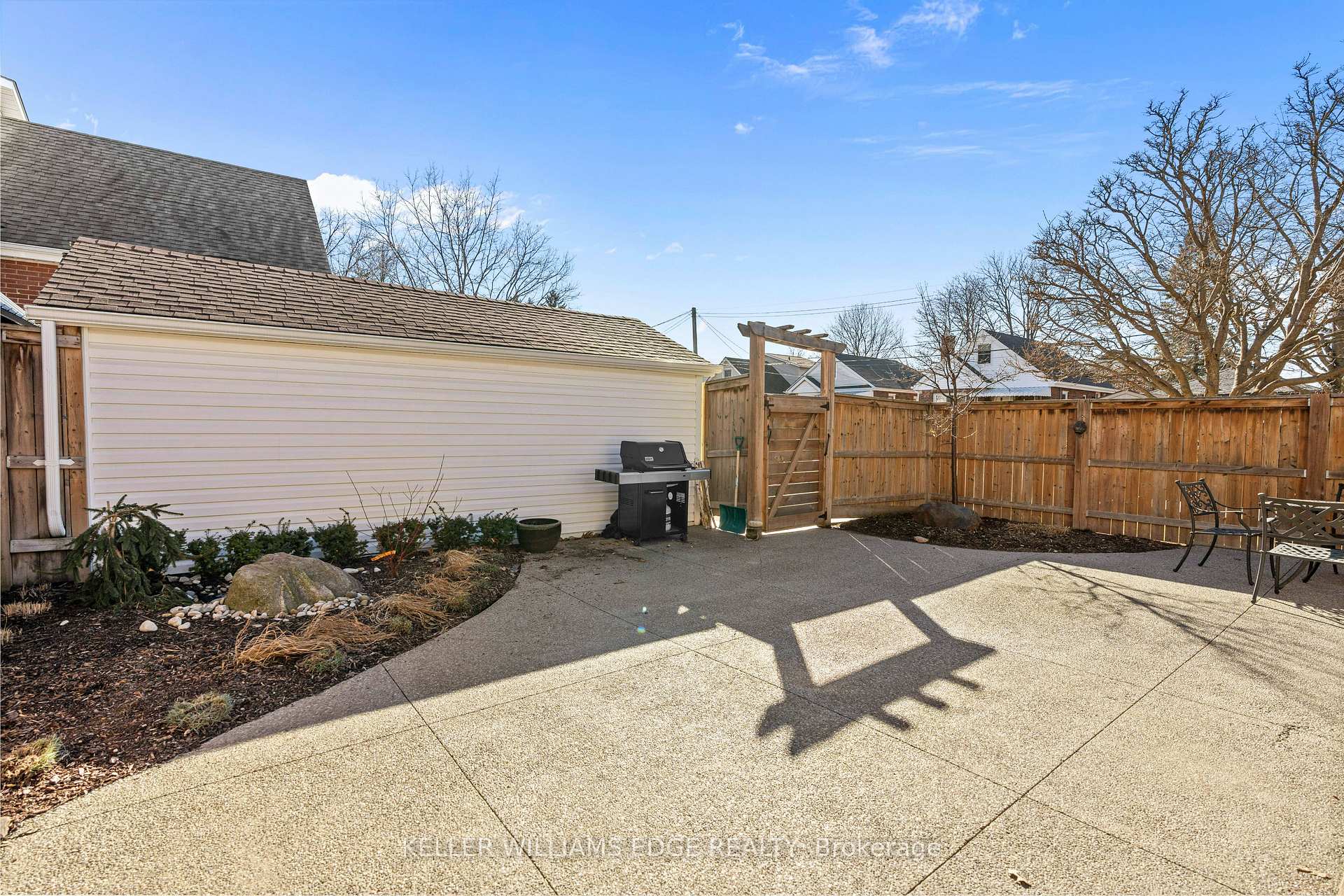 Photo 48 of 19 Edgevale Road, Hamilton, Westdale — HOMEH