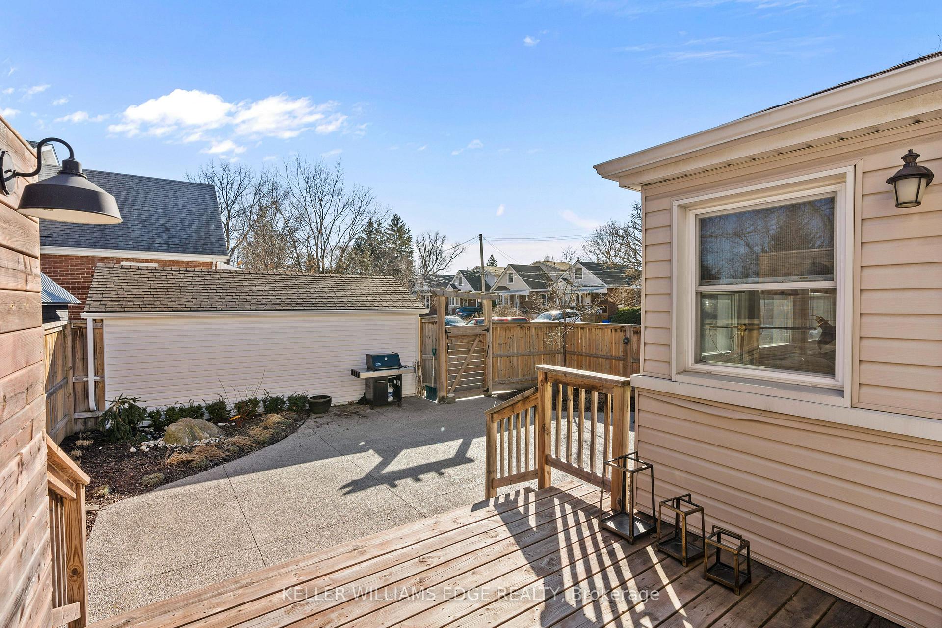 Photo 36 of 19 Edgevale Road, Hamilton, Westdale — HOMEH