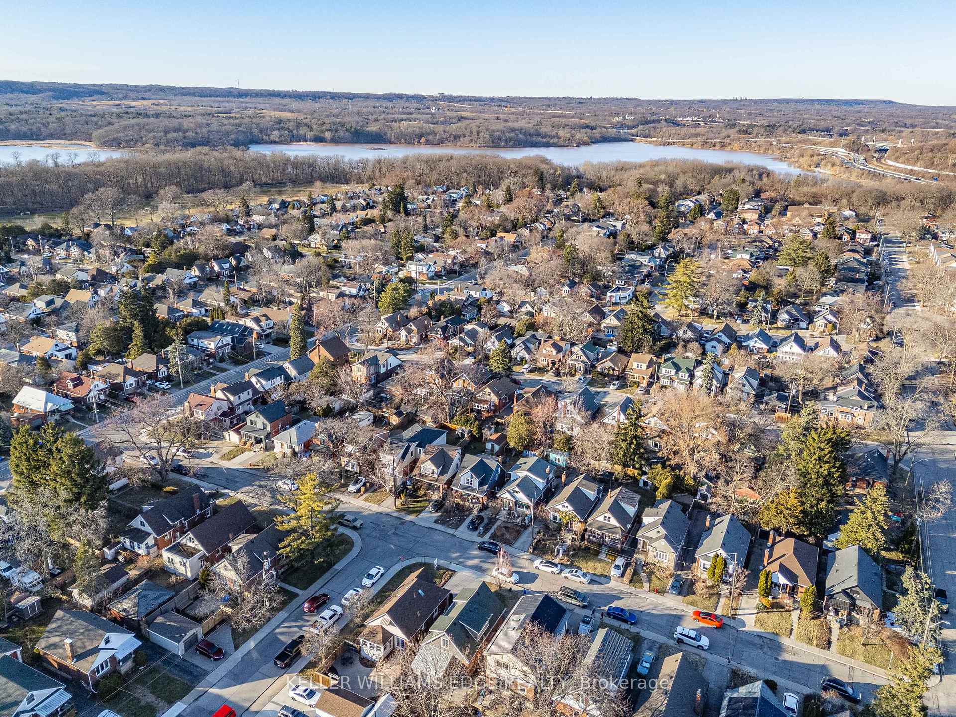 Photo 43 of 19 Edgevale Road, Hamilton, Westdale — HOMEH