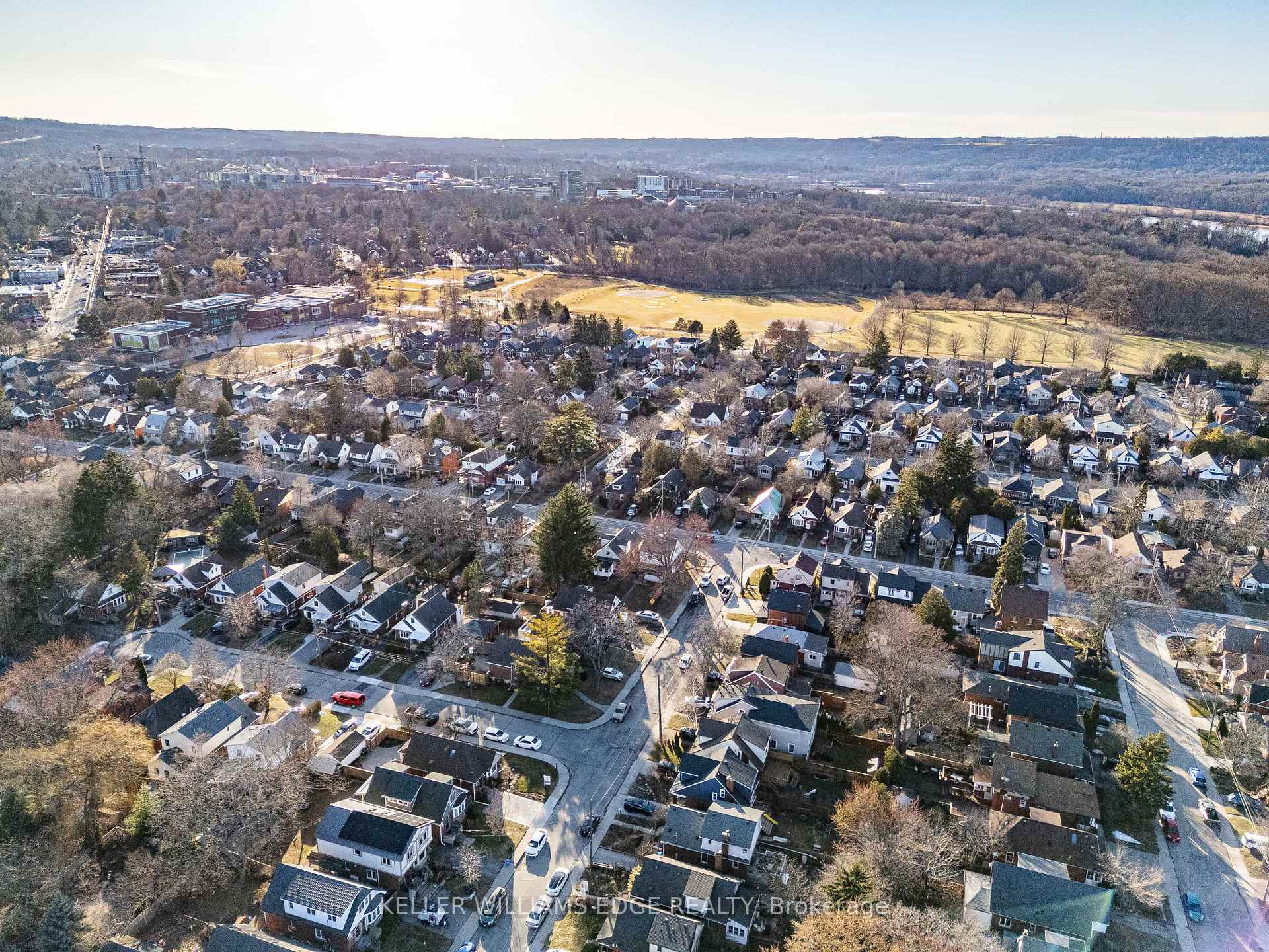 Photo 47 of 19 Edgevale Road, Hamilton, Westdale — HOMEH