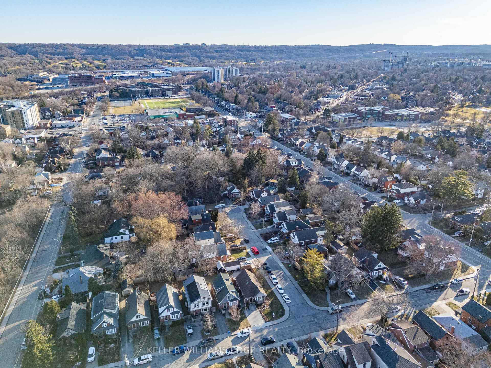 Photo 38 of 19 Edgevale Road, Hamilton, Westdale — HOMEH