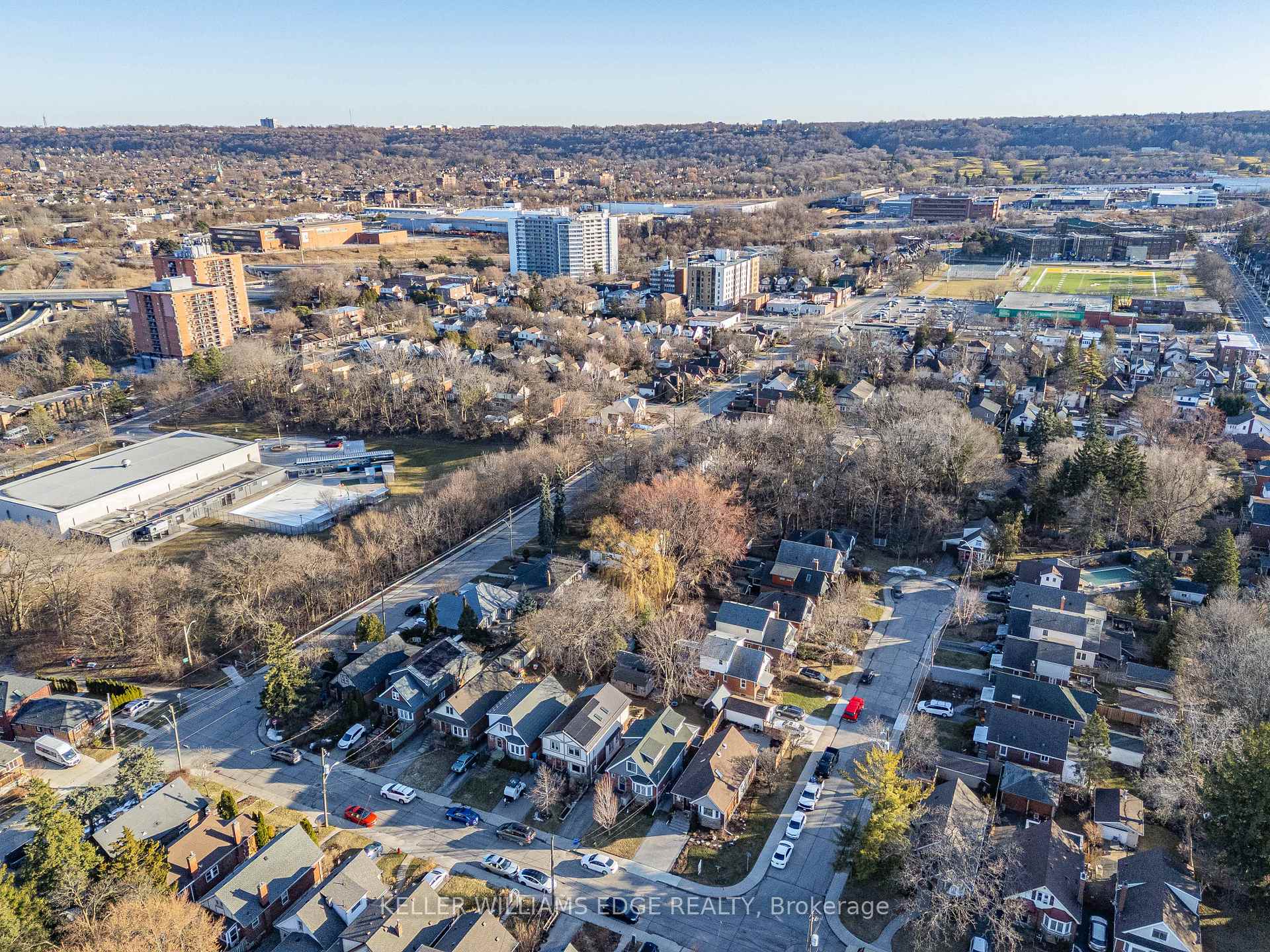 Photo 42 of 19 Edgevale Road, Hamilton, Westdale — HOMEH