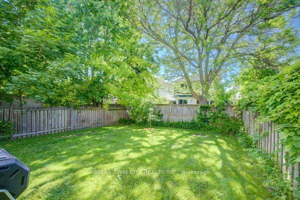 Photo 4 of 148 Cavelletti Drive, Waterloo — HOMEH