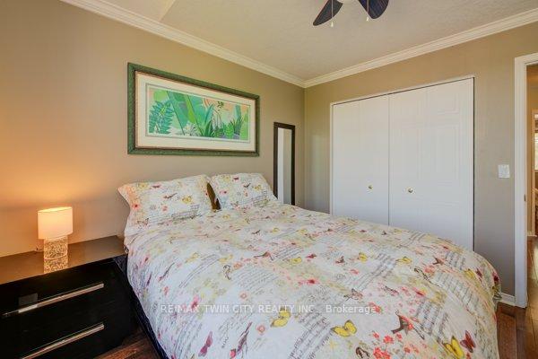 Photo 21 of 148 Cavelletti Drive, Waterloo — HOMEH