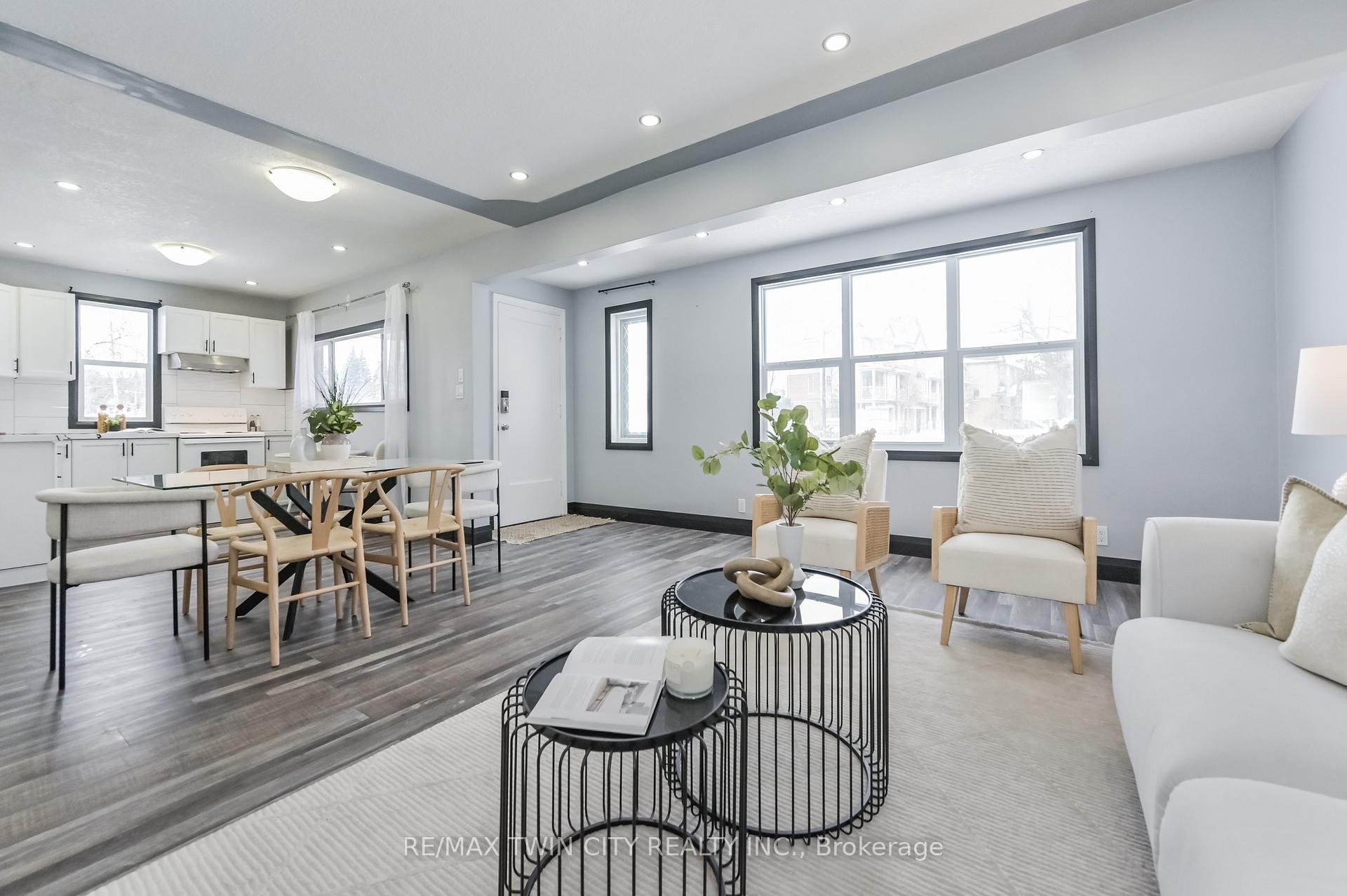 Photo 5 of 349 Mill Street, Kitchener — HOMEH