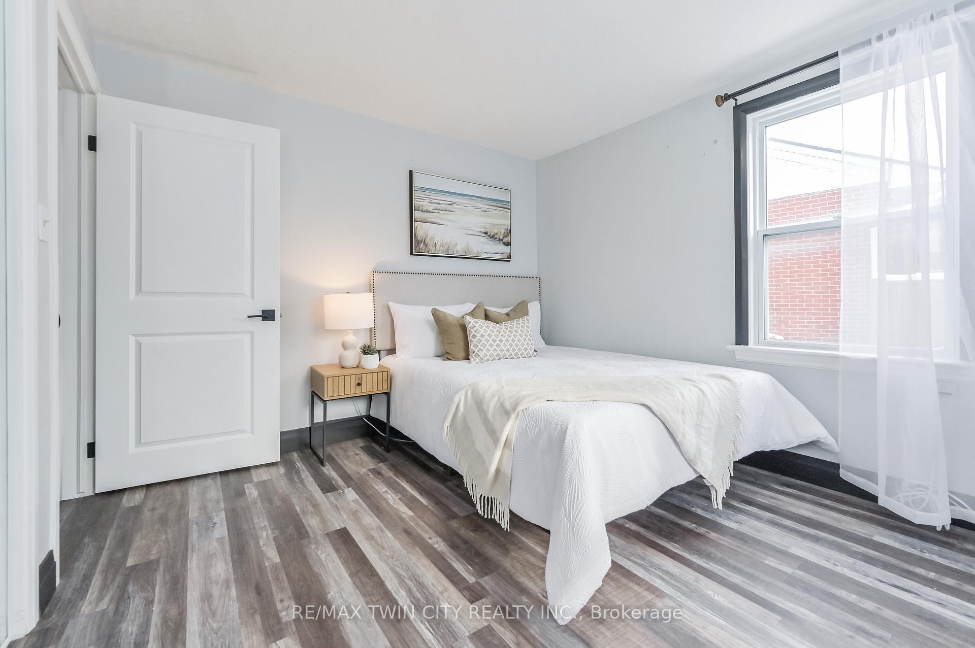 Photo 9 of 349 Mill Street, Kitchener — HOMEH